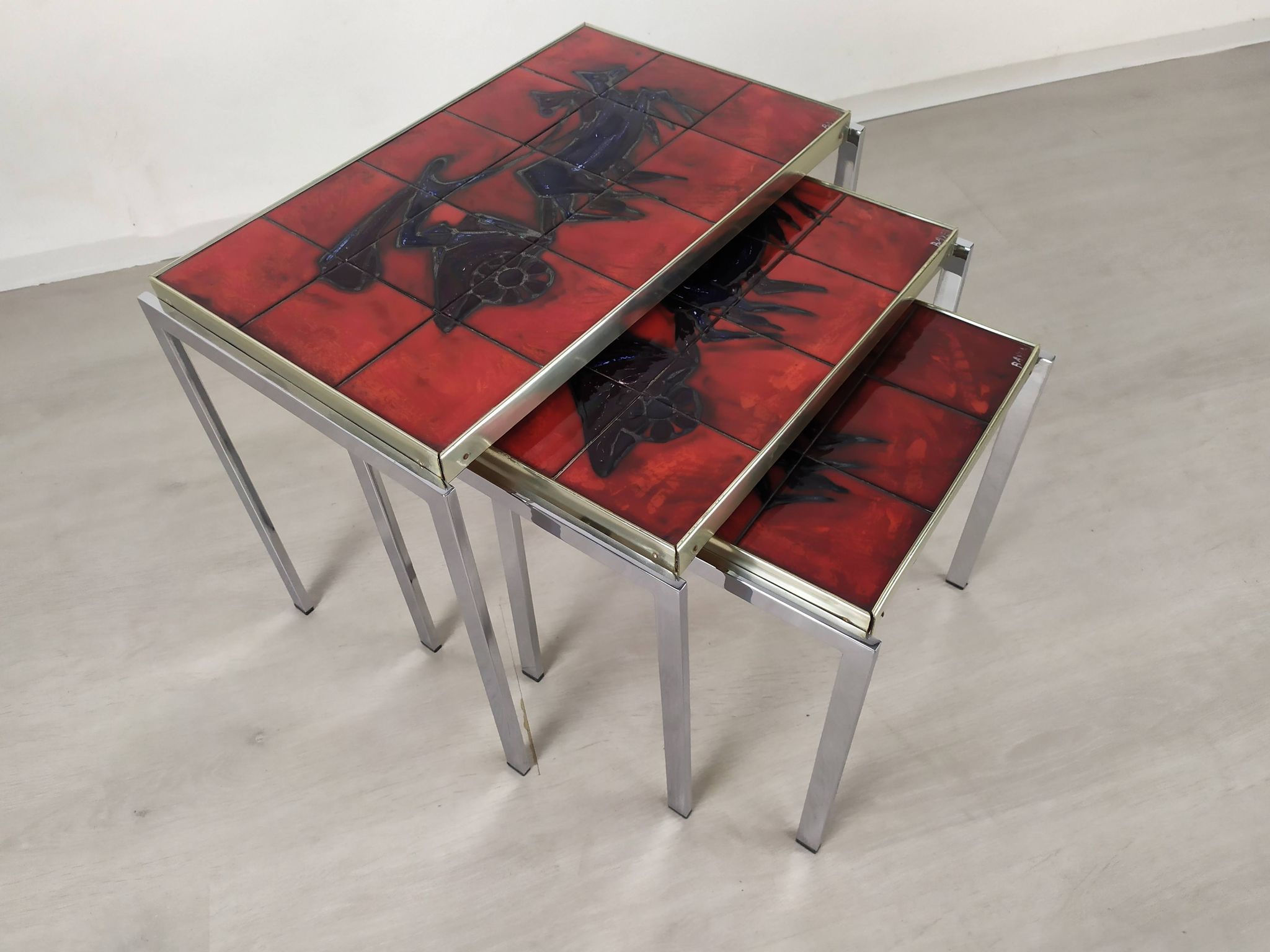 Tables gigognes vintage