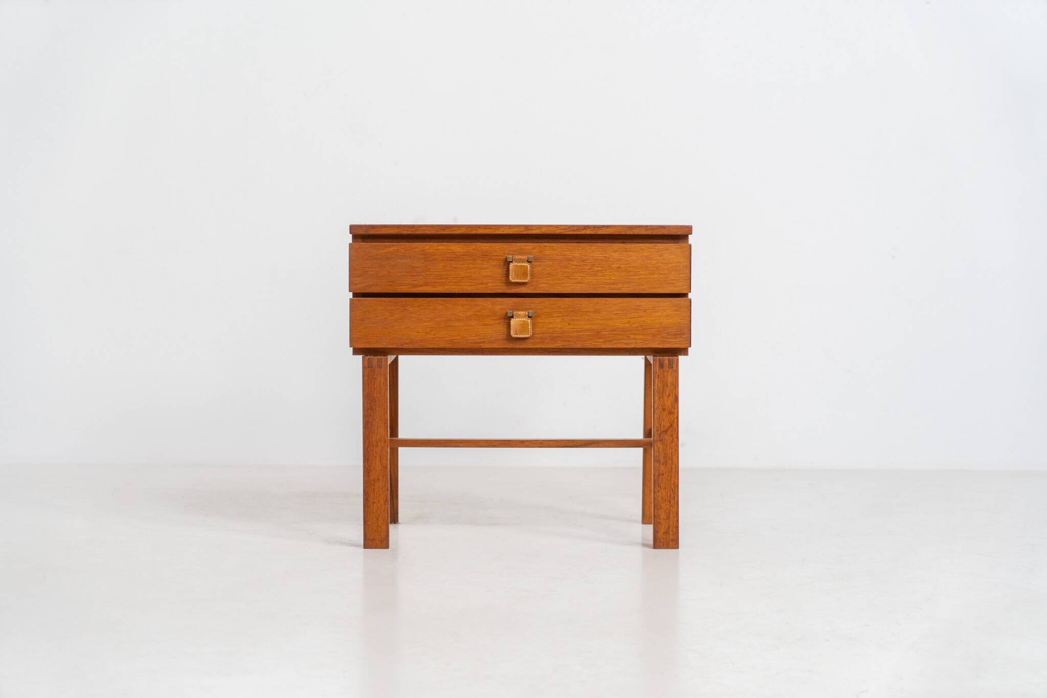 Commode par Sigurd Göransson pour Nybrofabriken Fröseke