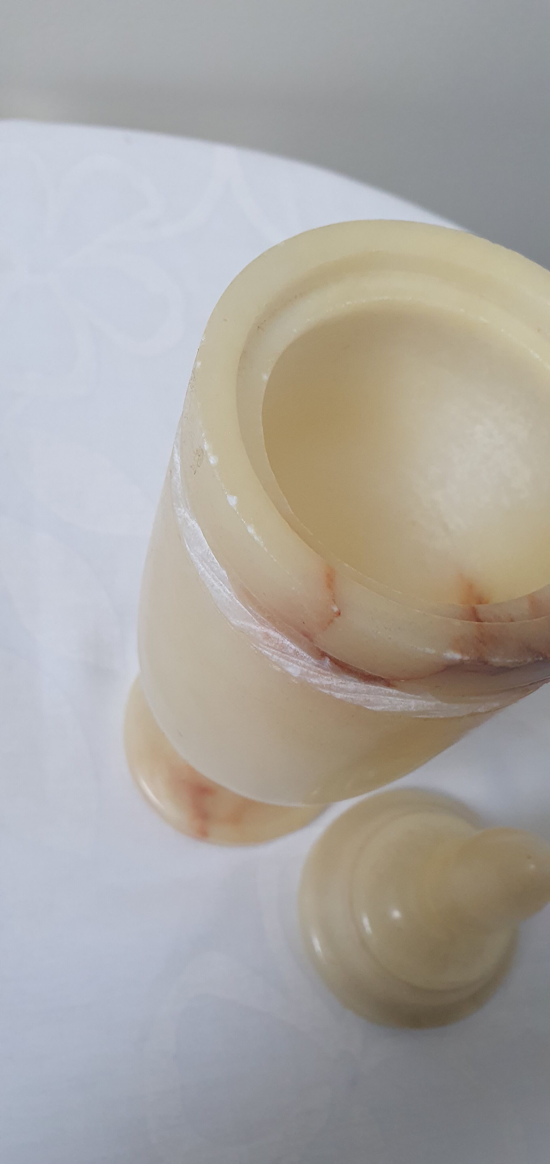 Alabaster Candy