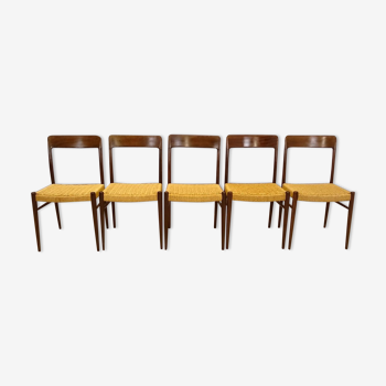 Suite de 5 chaises scandinave Niels O Moller