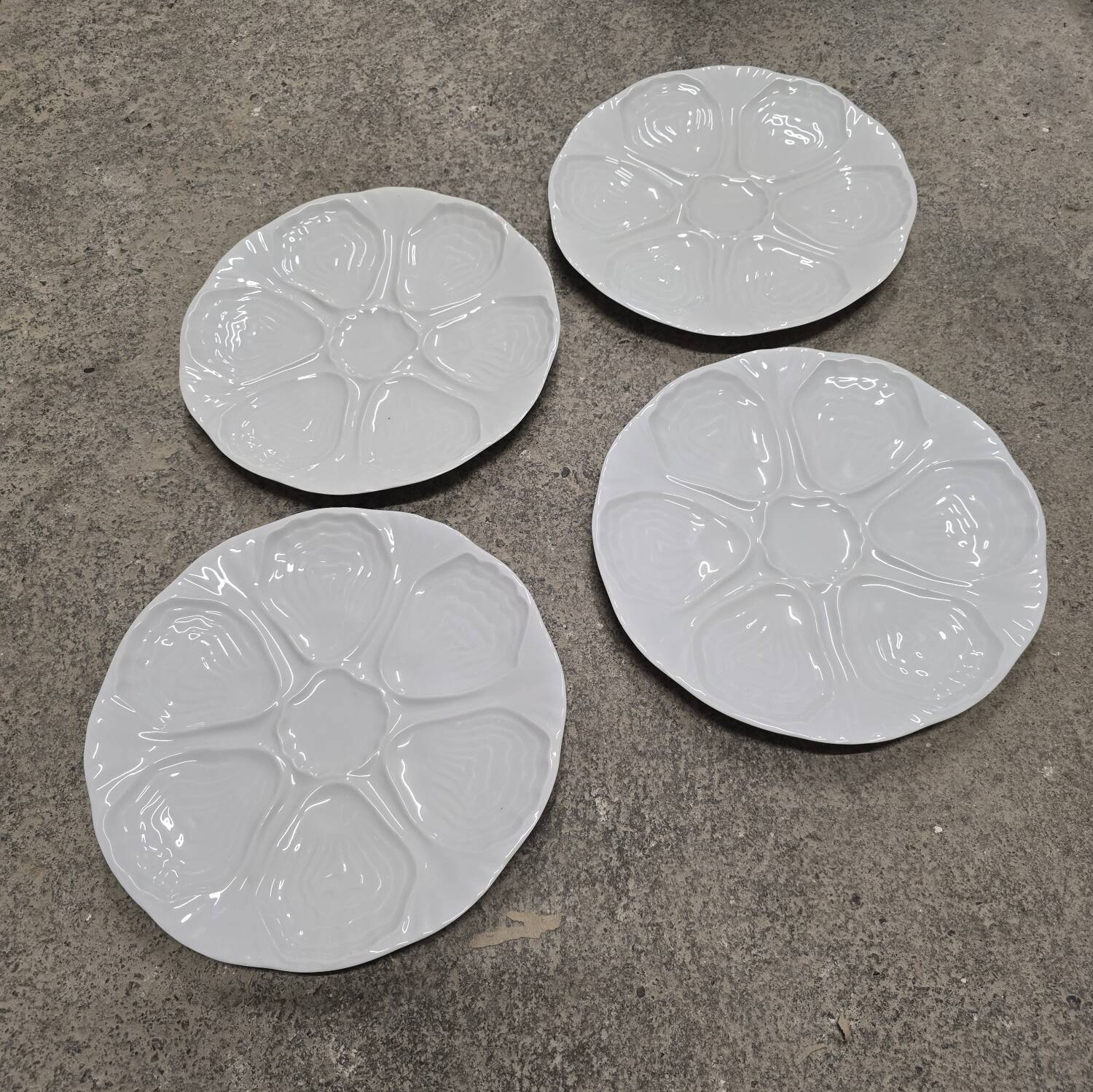 Set of 4 vintage Limoges porcelain oyster plates from France