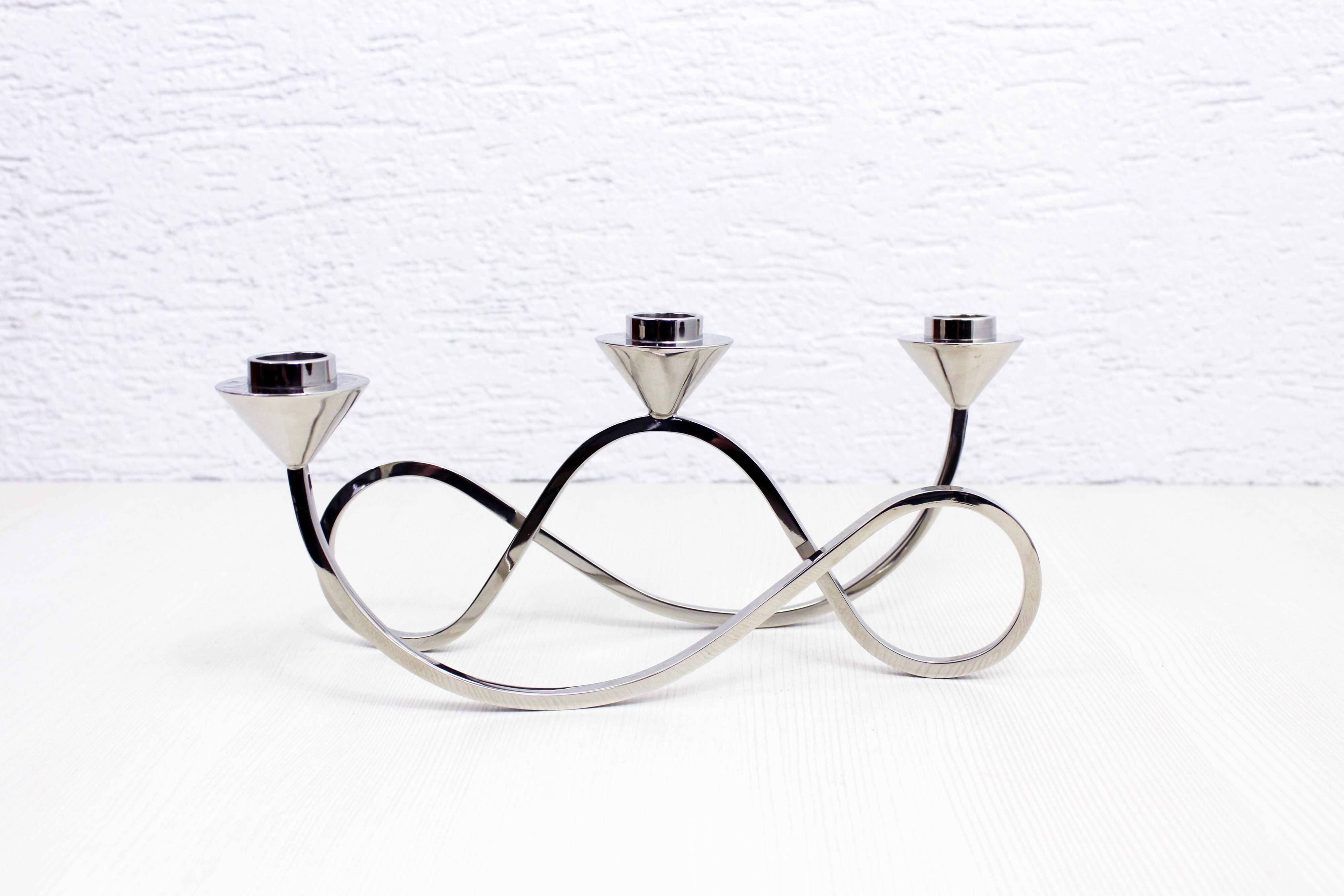 Modernist candle holder