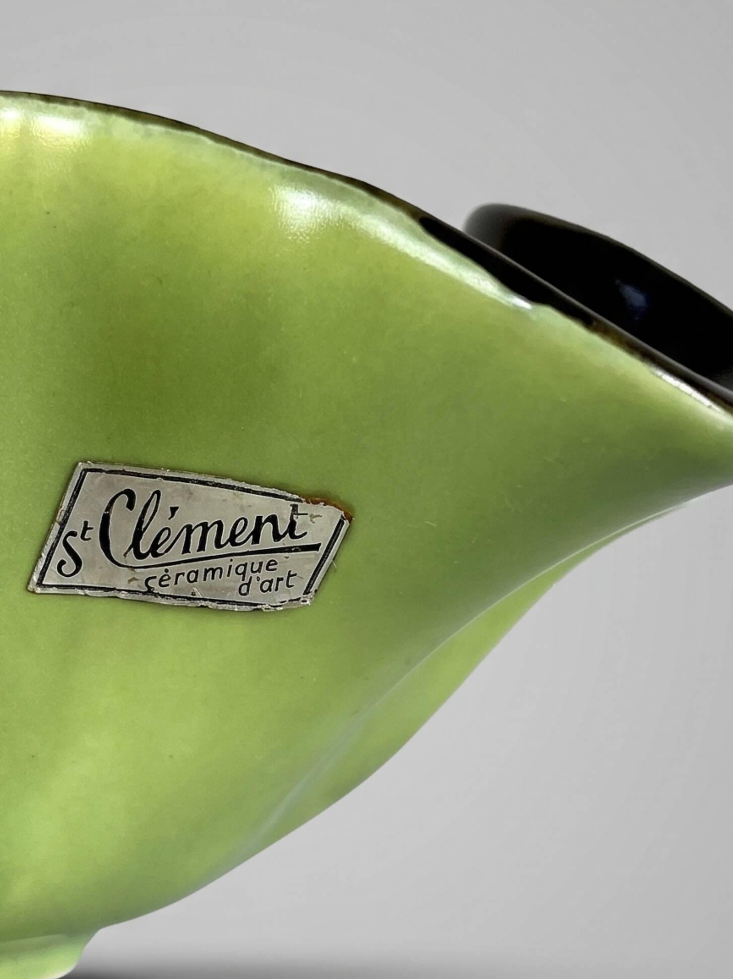 Bowl / centrepiece in green anise and black, Saint-Clément ceramic – Letalle