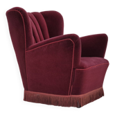 Fauteuil danois des années 1960, état d'origine, velours d'ameublement rouge cerise.