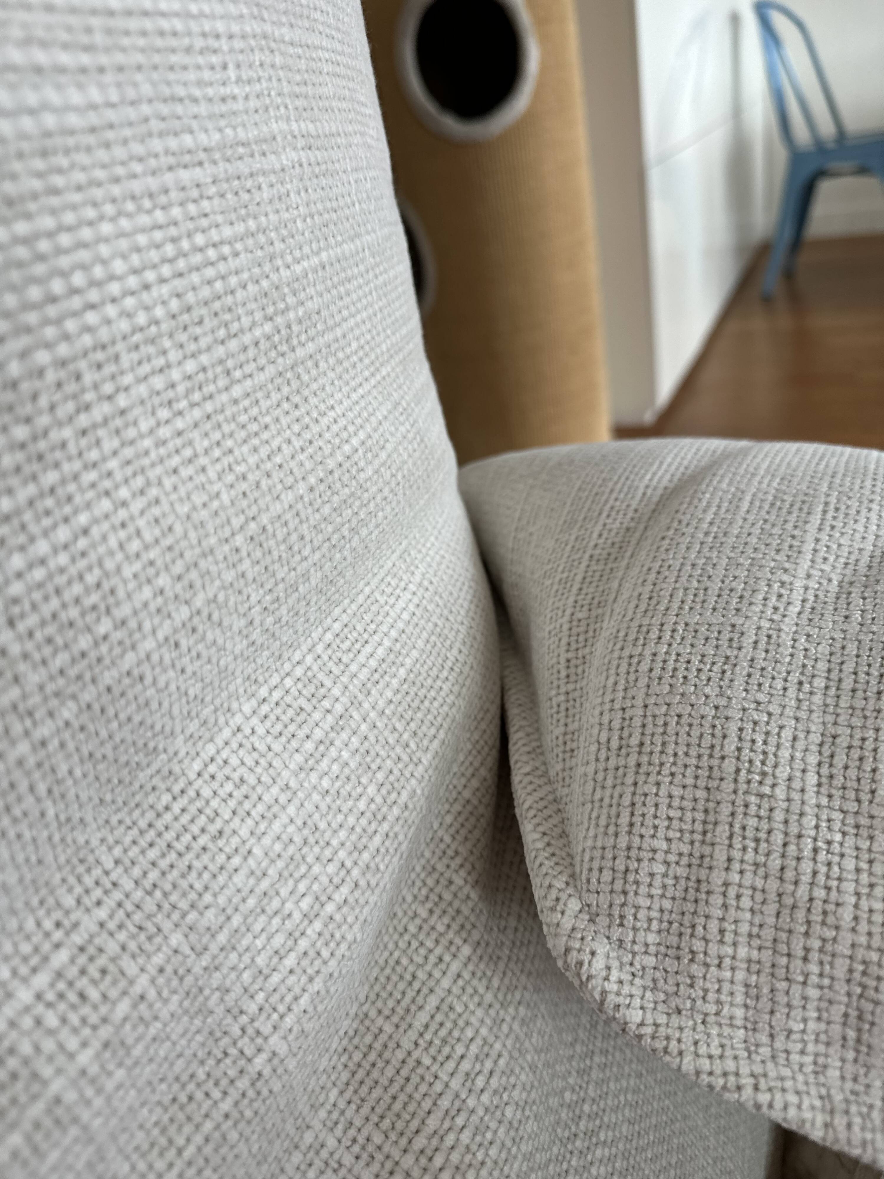 Maralunga 40 Sofa by Cassina