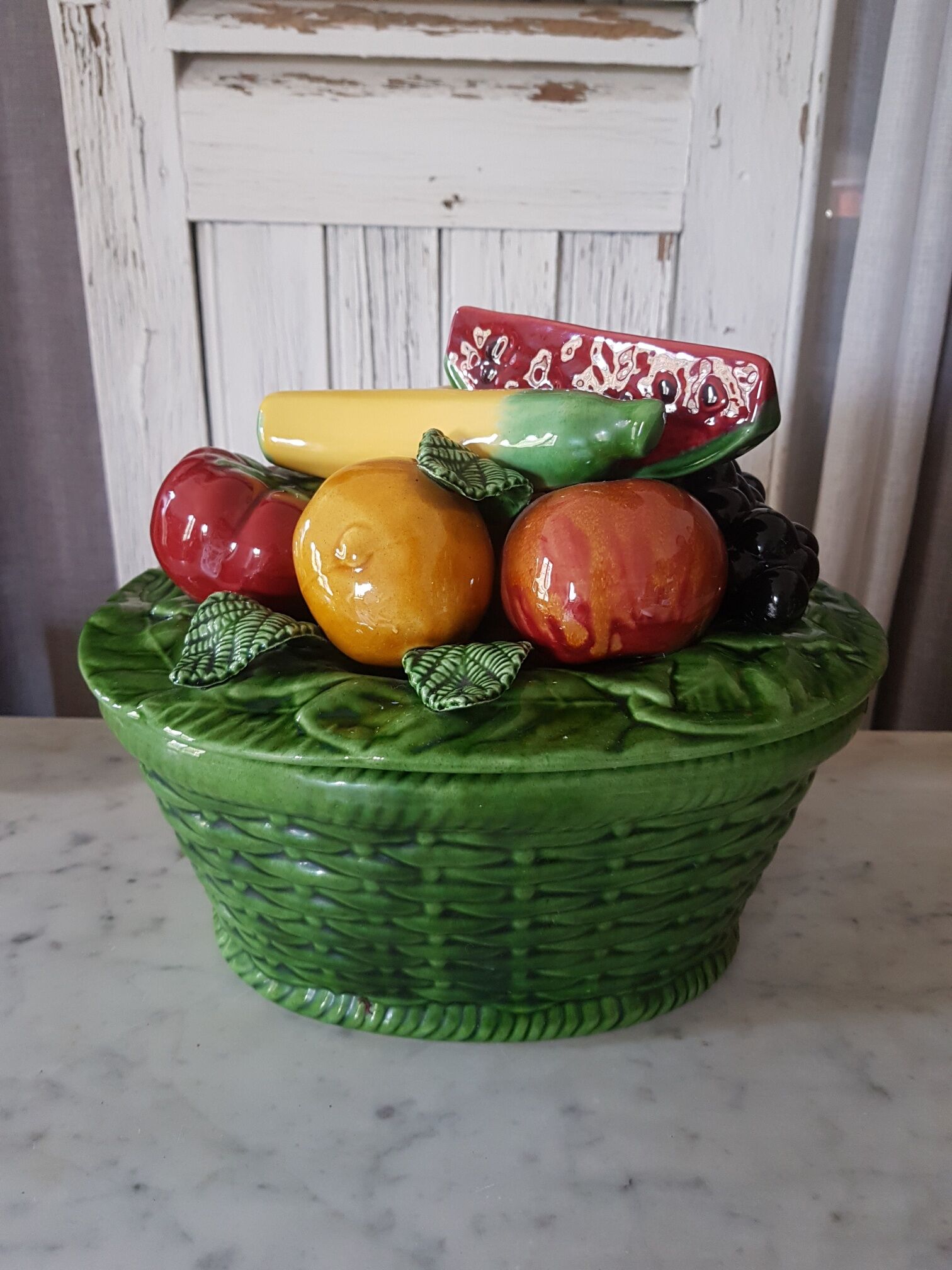 Slurry 1980 empty box pocket centerpiece fruit cut