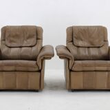 1970s Pair of Exclusive De sede Buffalo Leather Armchairs, Switzerland