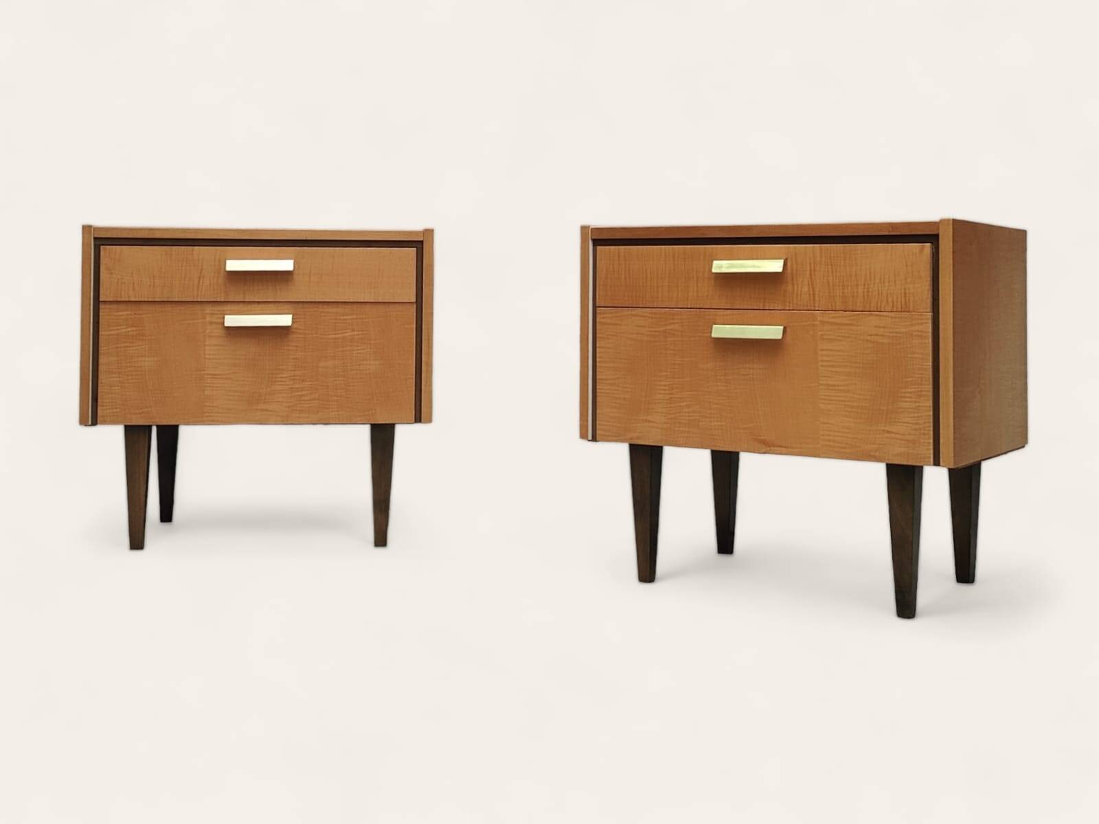 Deux chevets du milieu du siècle