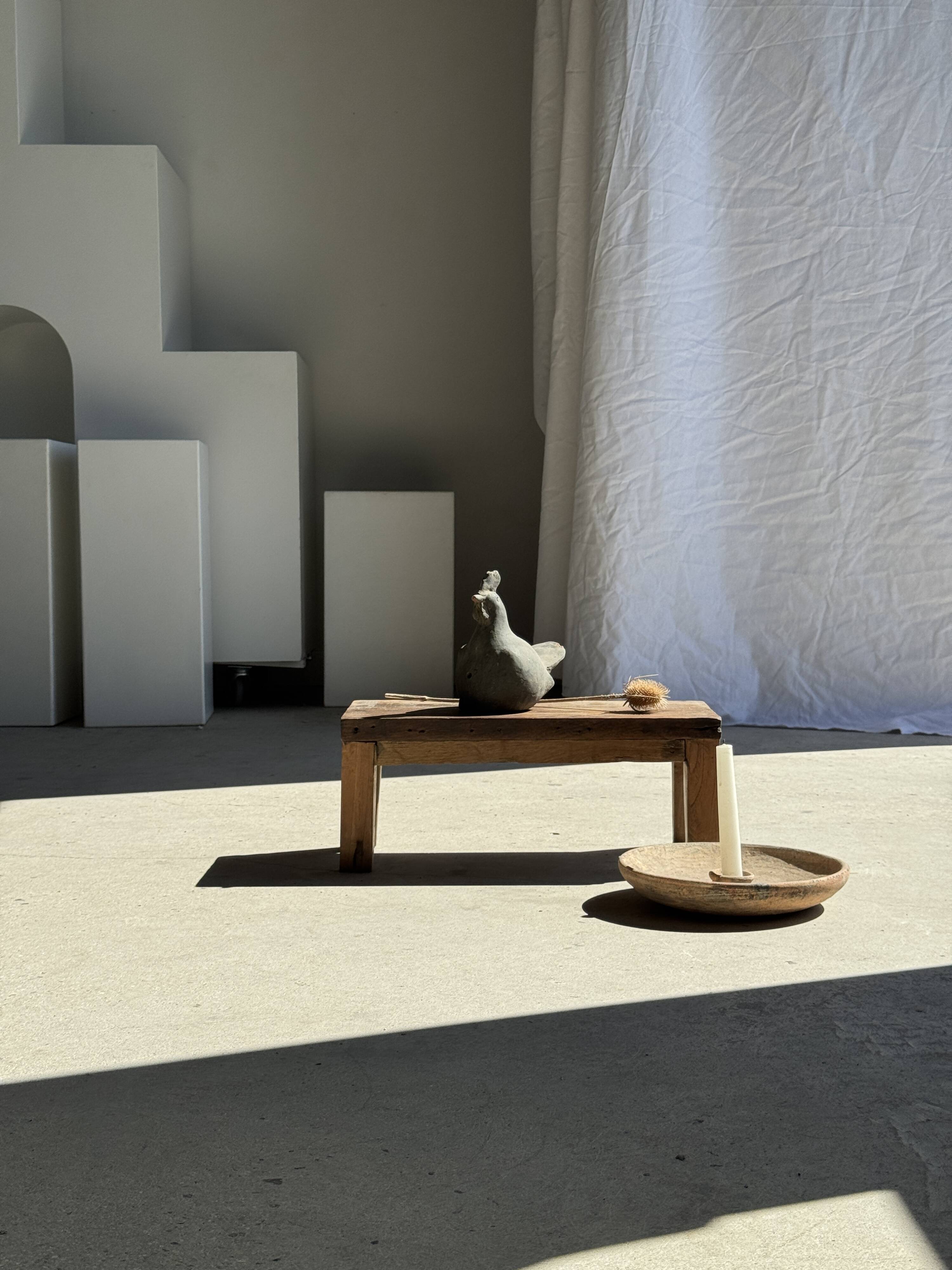 Petite poule en terre cuite, travail artisanal indonésien ancien H18