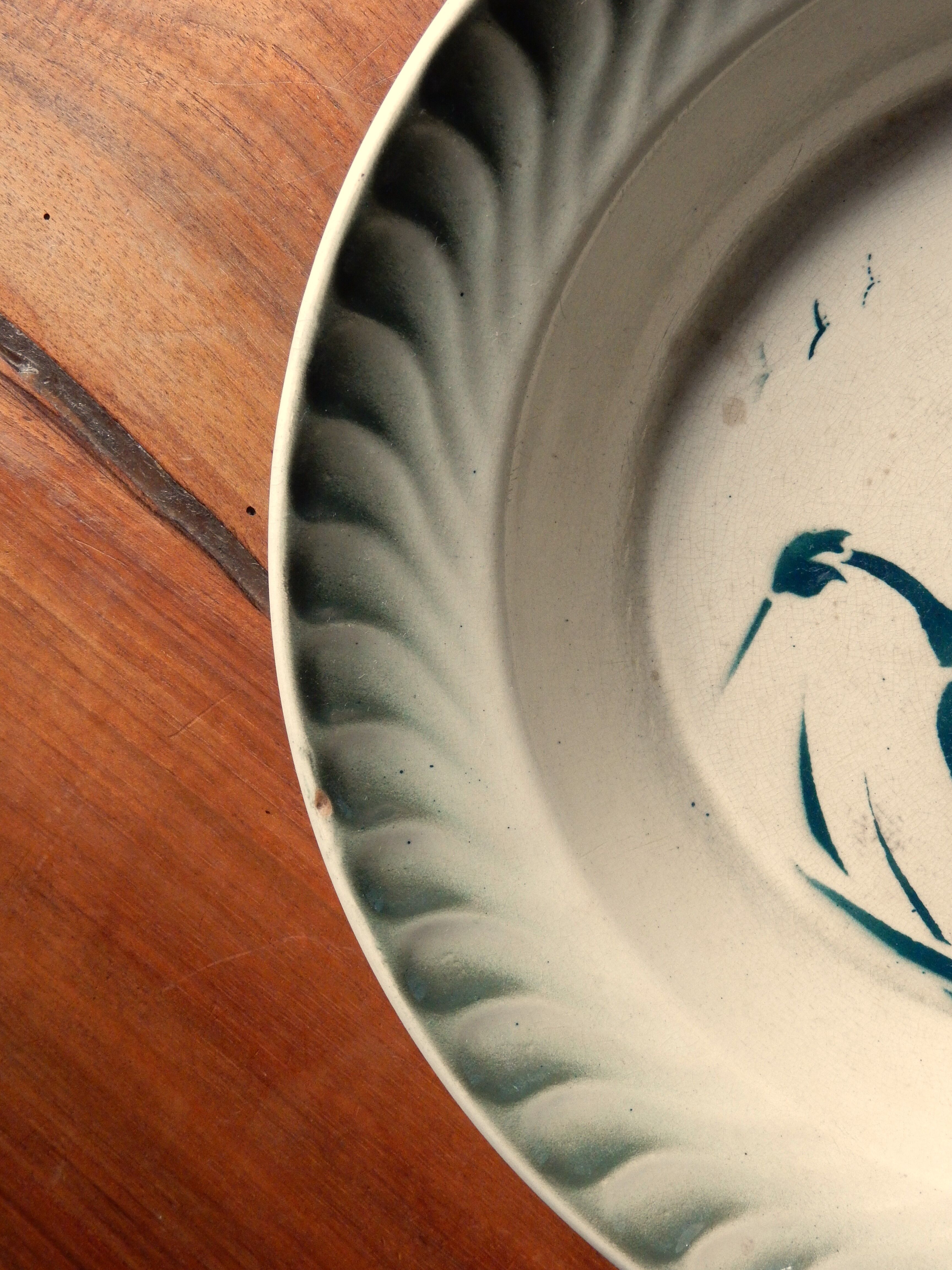 Serving dish in earthenware from Labrut Frères 1900 / Motif hérons