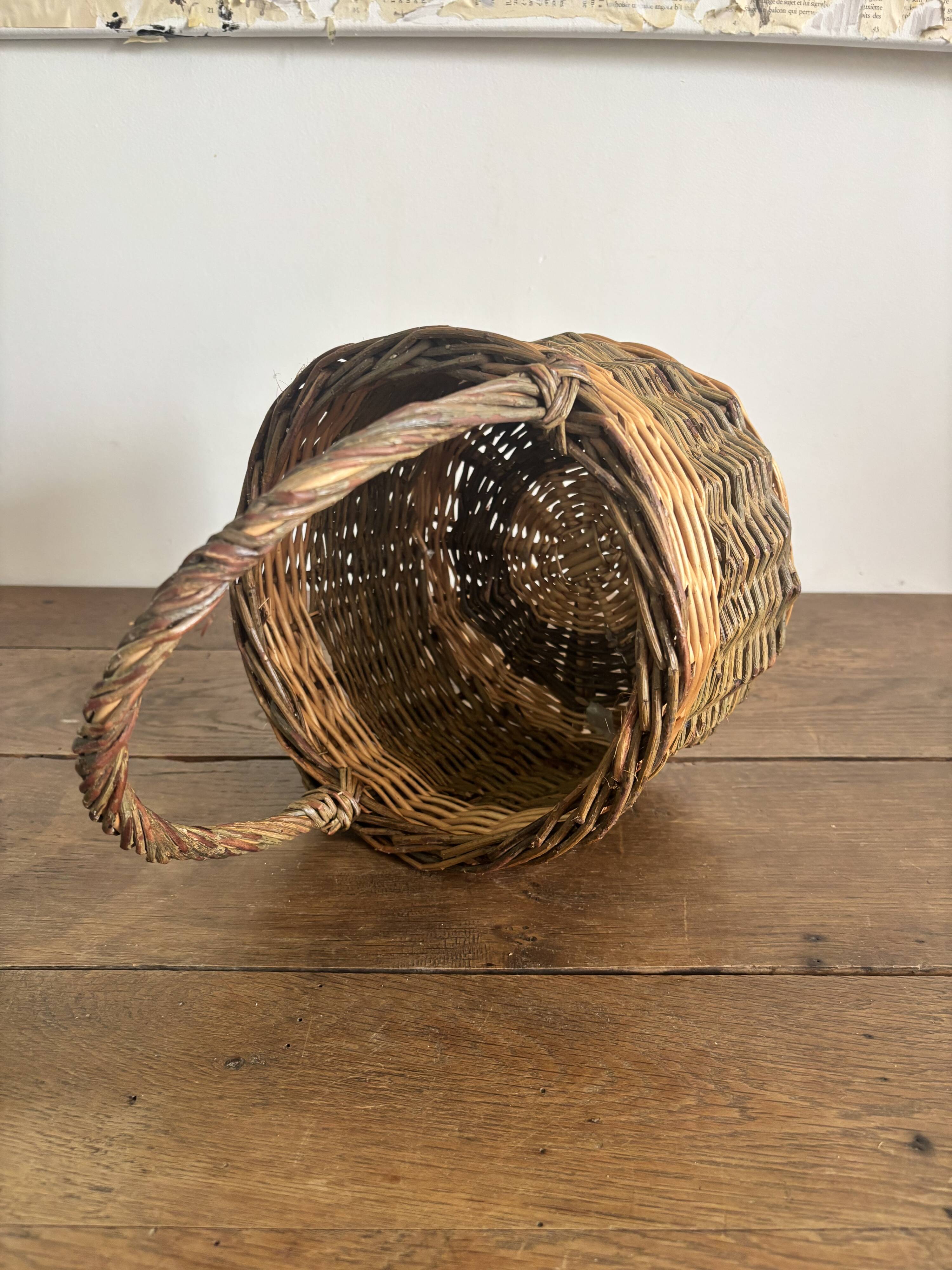 Vintage woven wicker basket, 1950s