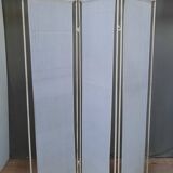 Screen with 3 fabric elements