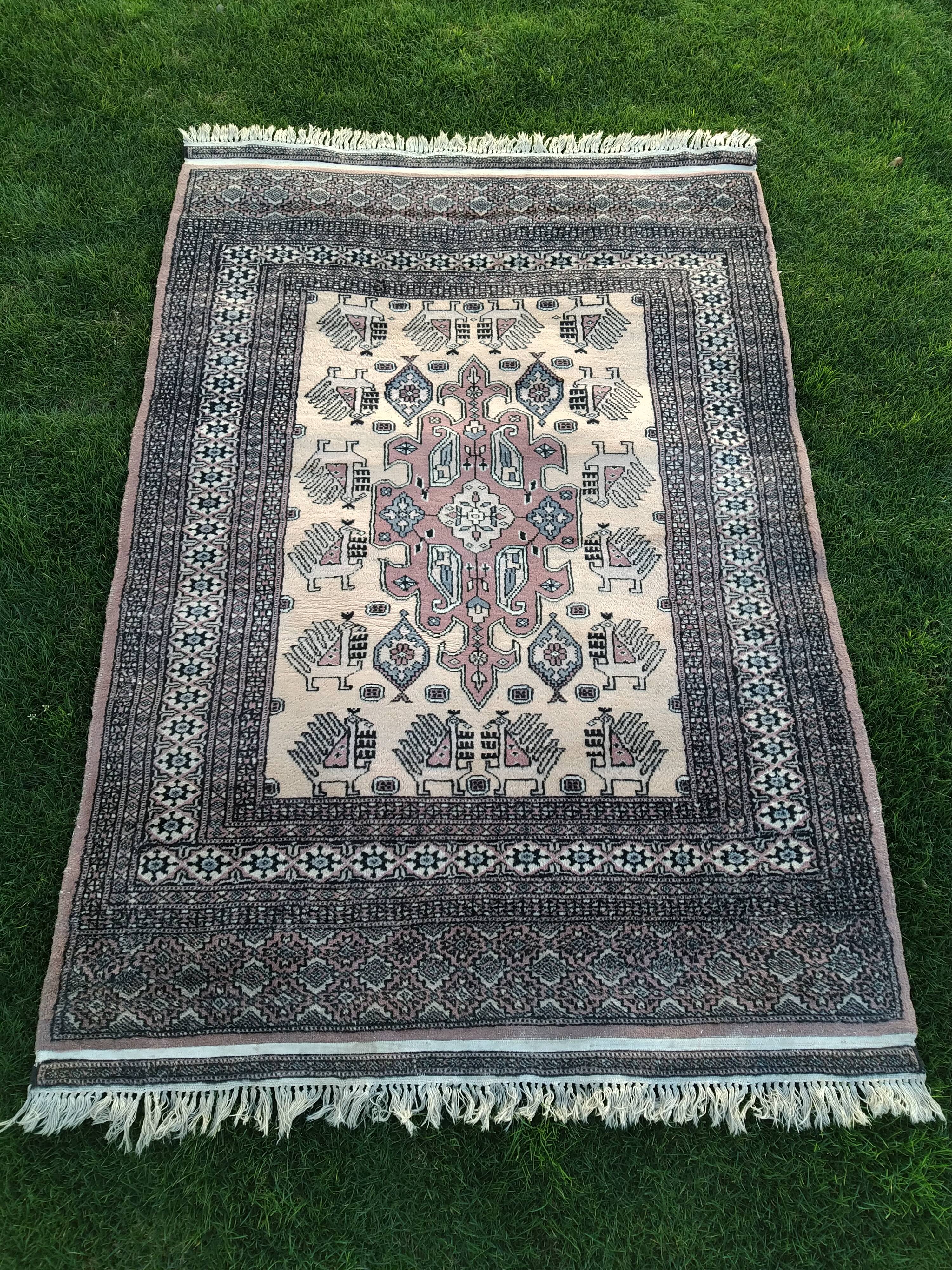 Oriental carpet 127x200cm