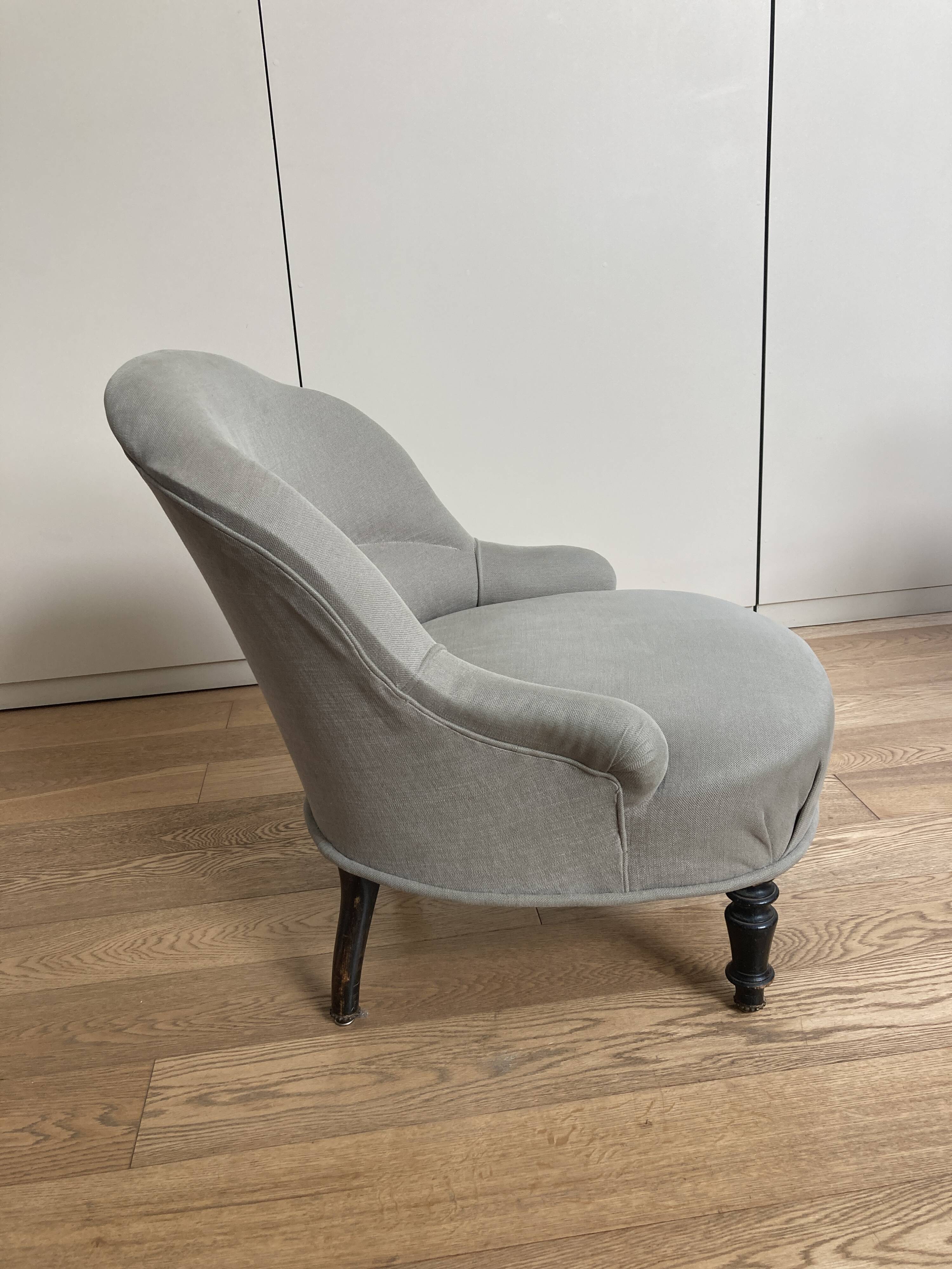 Frog chair