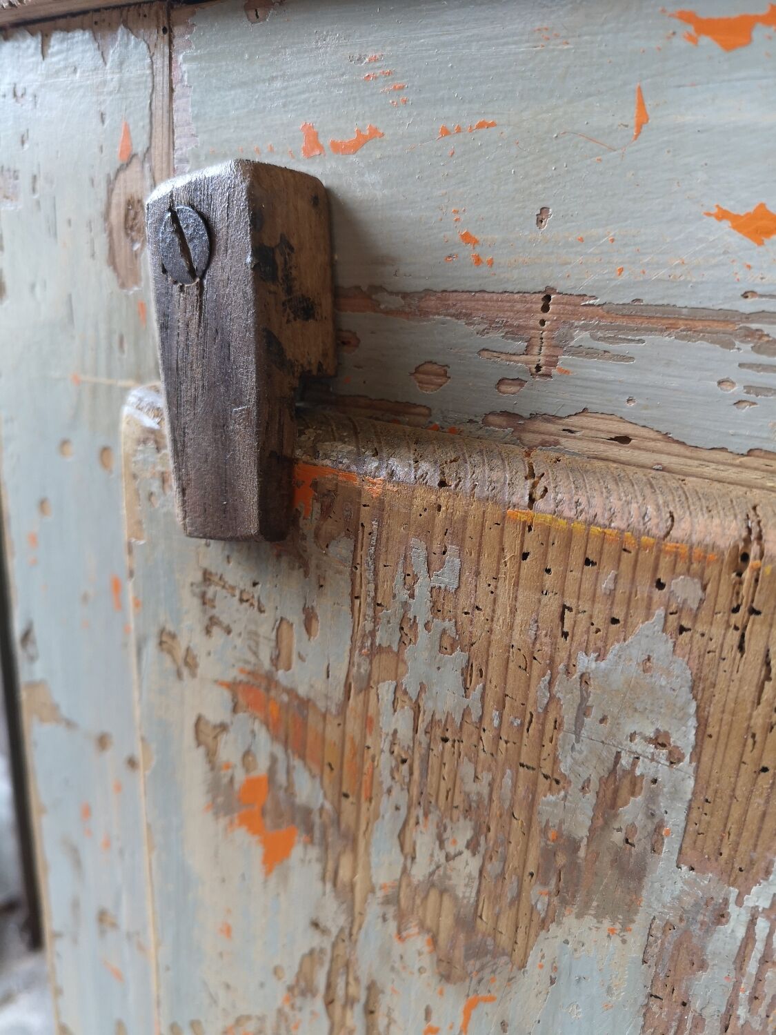 Armoire bonnetière