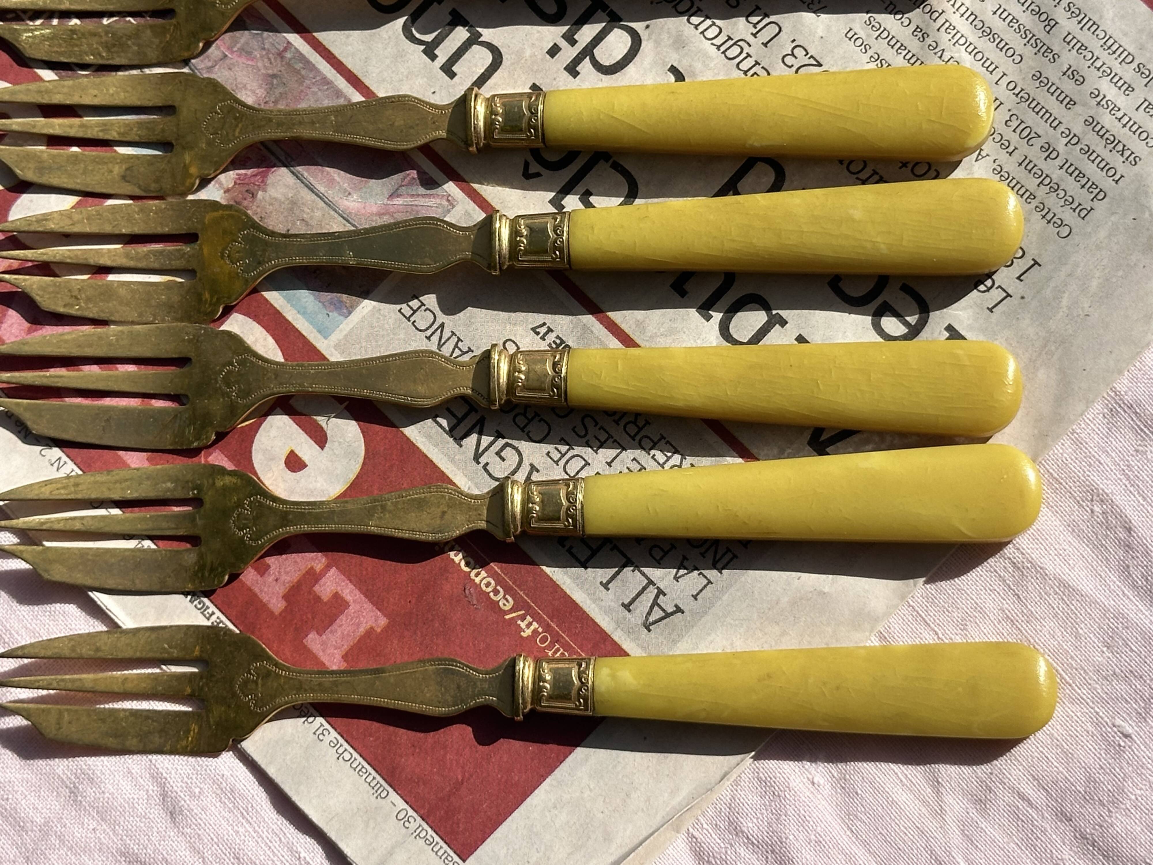 Set of 12 Dessert Cutlery - 1930s - Vintage Dessert Forks