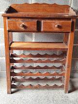 1960 Meuble pitchpin /18 btles H 112 x L88 cm