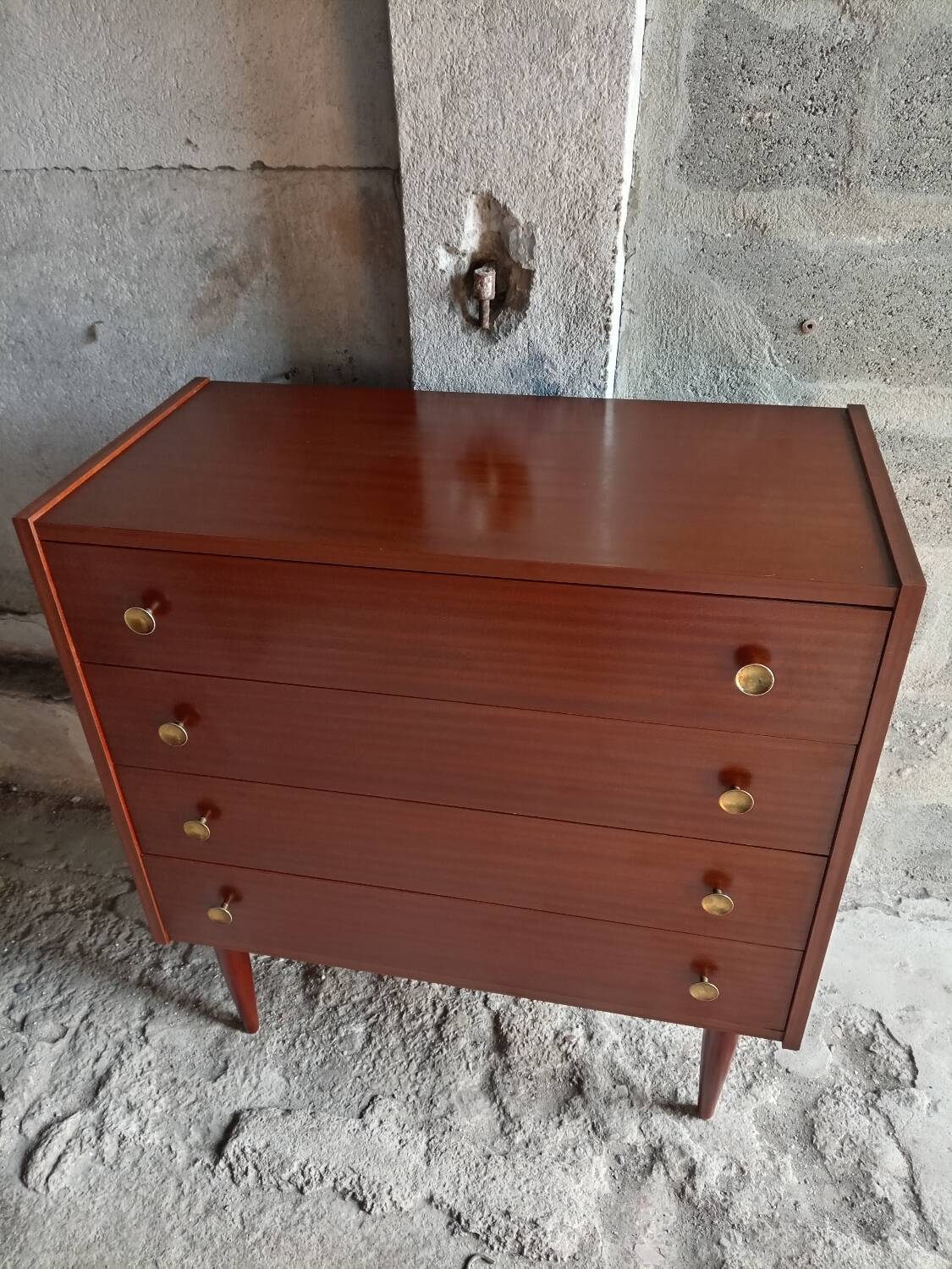 Commode vintage