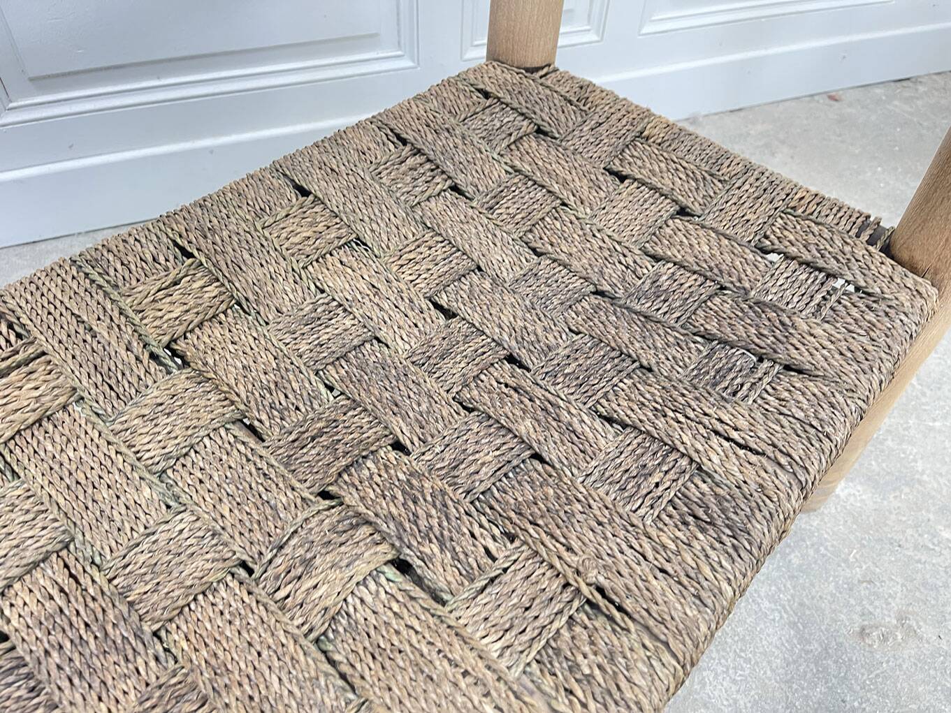 1950s bench in woven rope