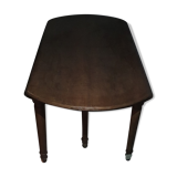 Oval flap table