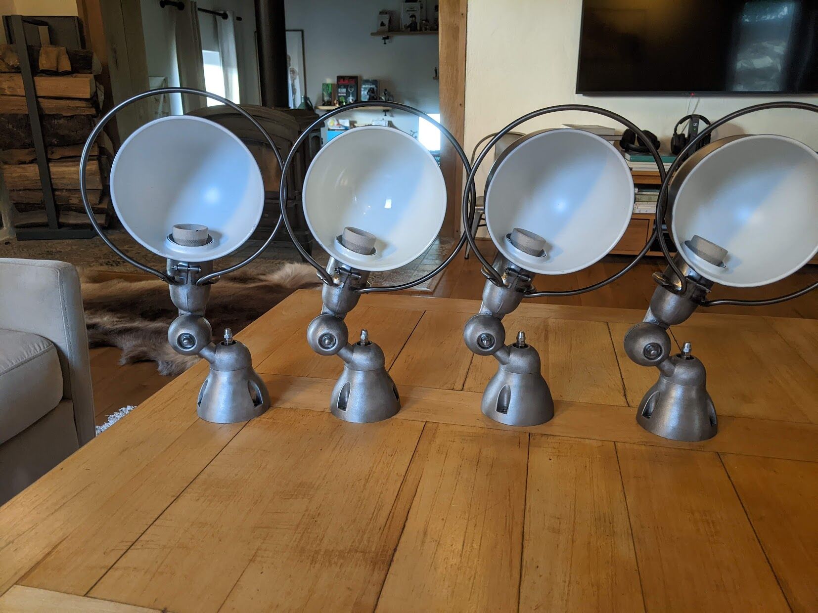 Magnificent Jielde wall light sold individually.