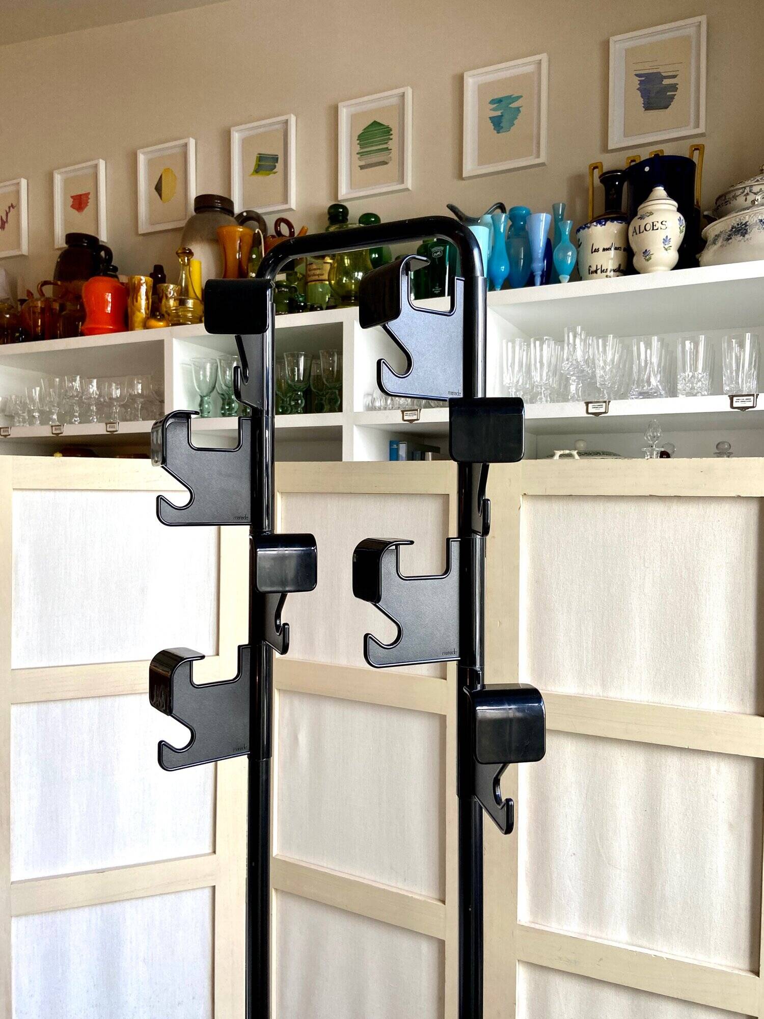 Porte-manteaux 8 patères en métal et plastique noir par Jean-Pierre Vitrac pour Manade, années 1970