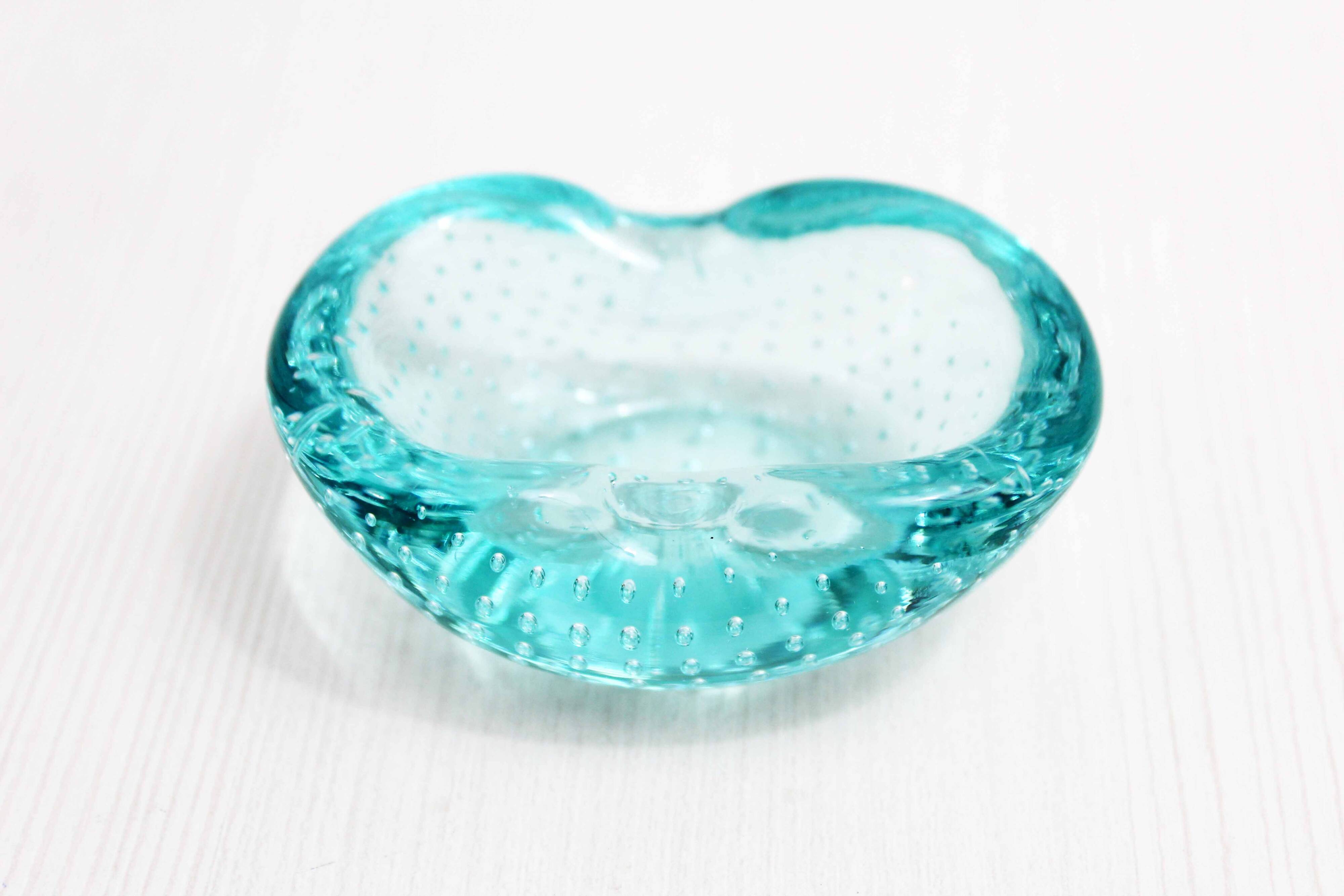 Bubble glass ashtray