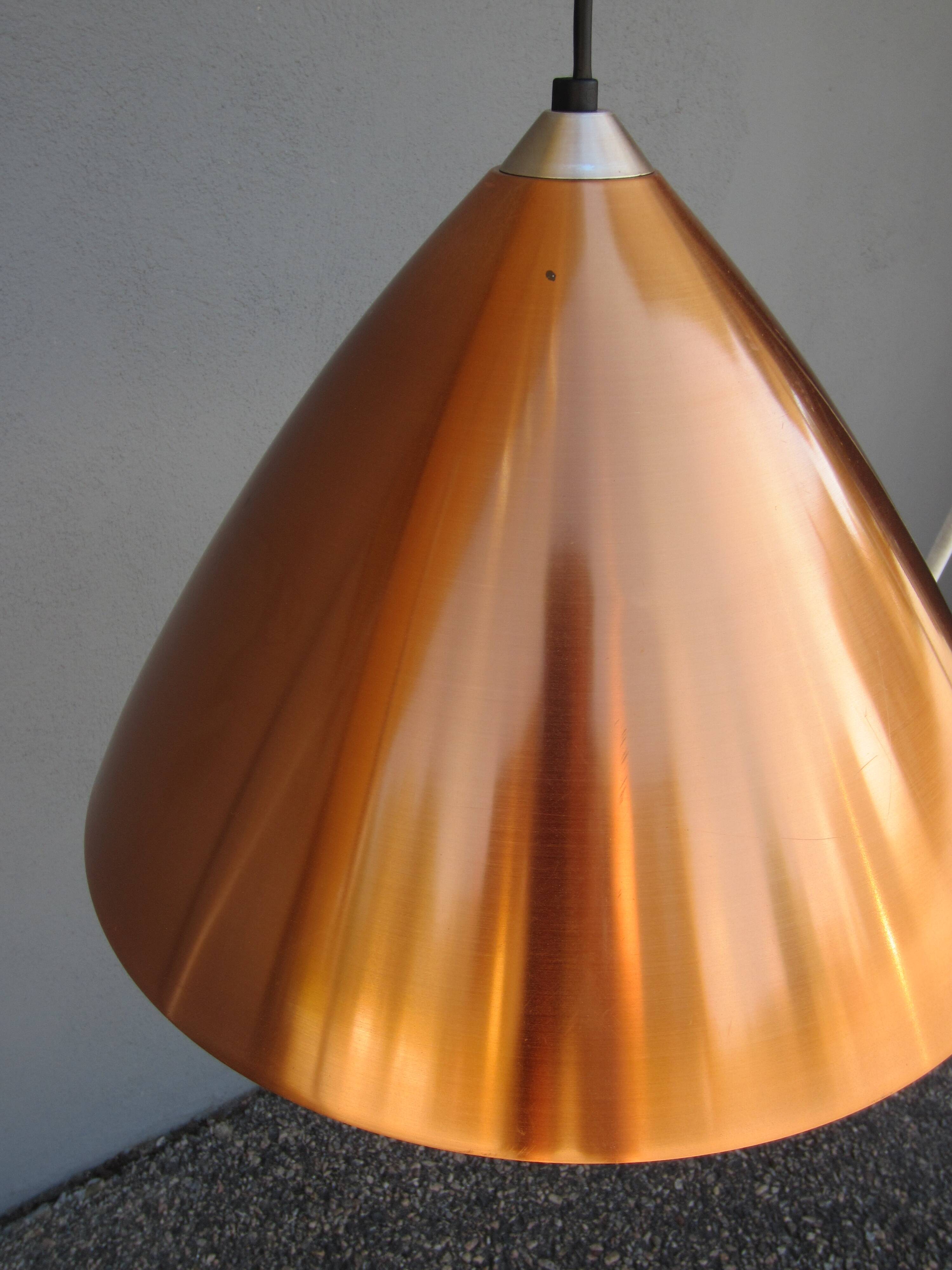 Suspension scandinave en cuivre