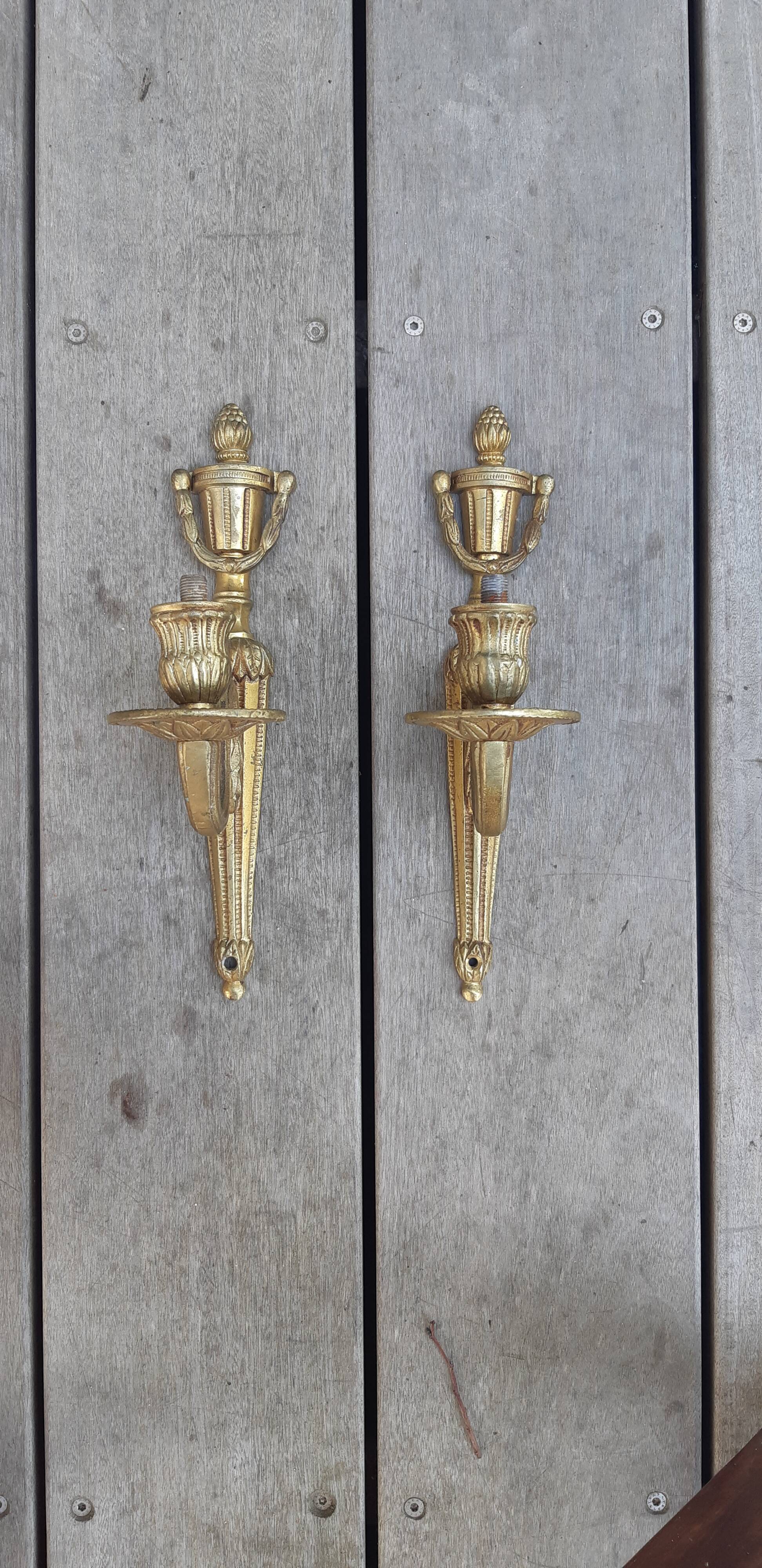 Pair of bronze wall lamps Louis XV style