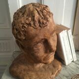 Vintage sculpted head to pose