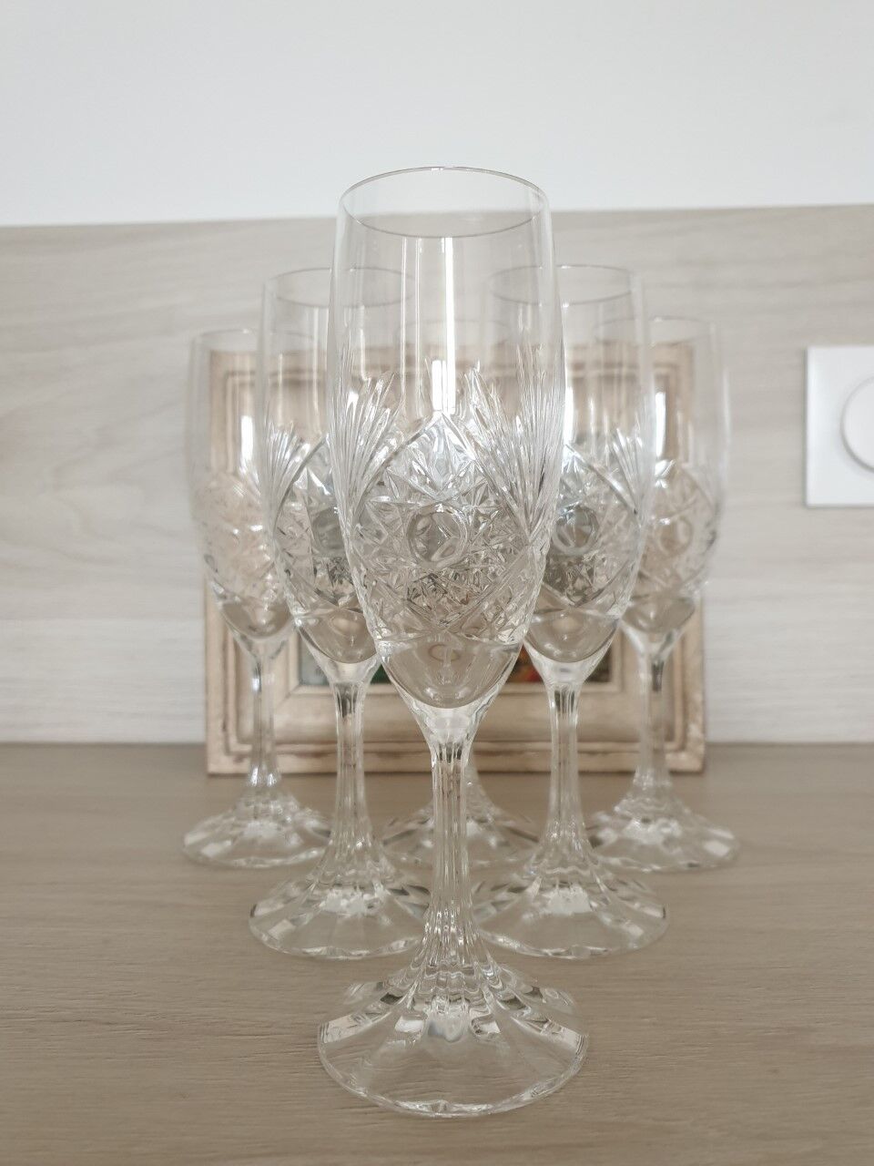 Klein crystal champagne flutes