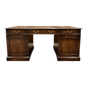 bureau Chesterfield anglais