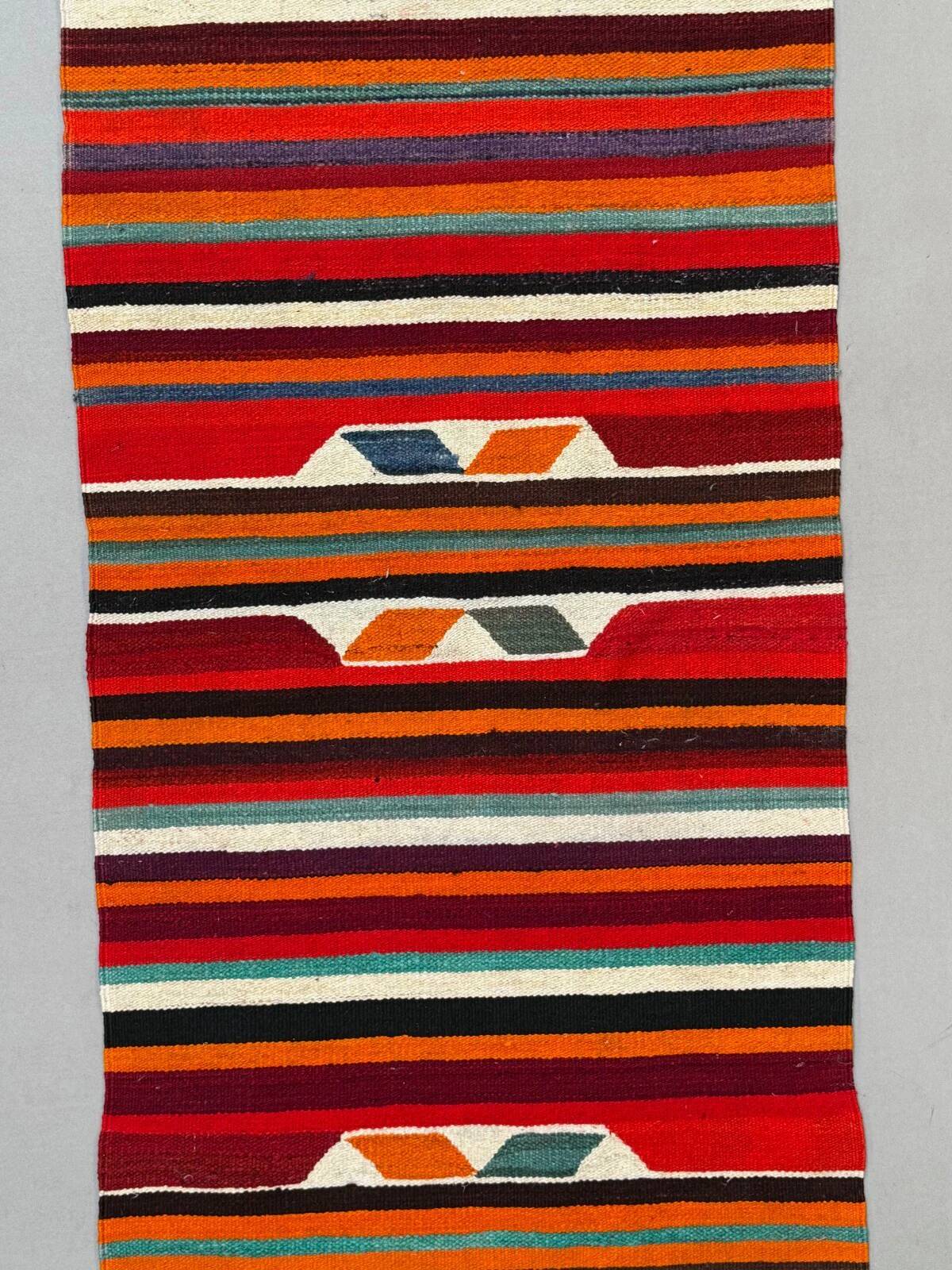 Turkish kilim runner 310x91 cm, vintage kelim rug, long and narrow 2513