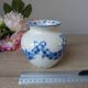 Vase boule signé Sia "Blue Garland"