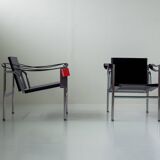 Pair of Cassina LC1 Chairs – Le Corbusier