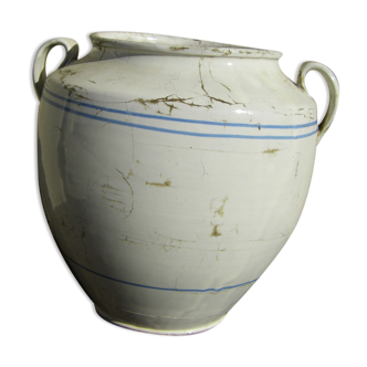 Ceramic pot