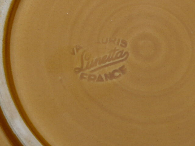 Empty fish-shaped pocket signed Vallauris Lunetta