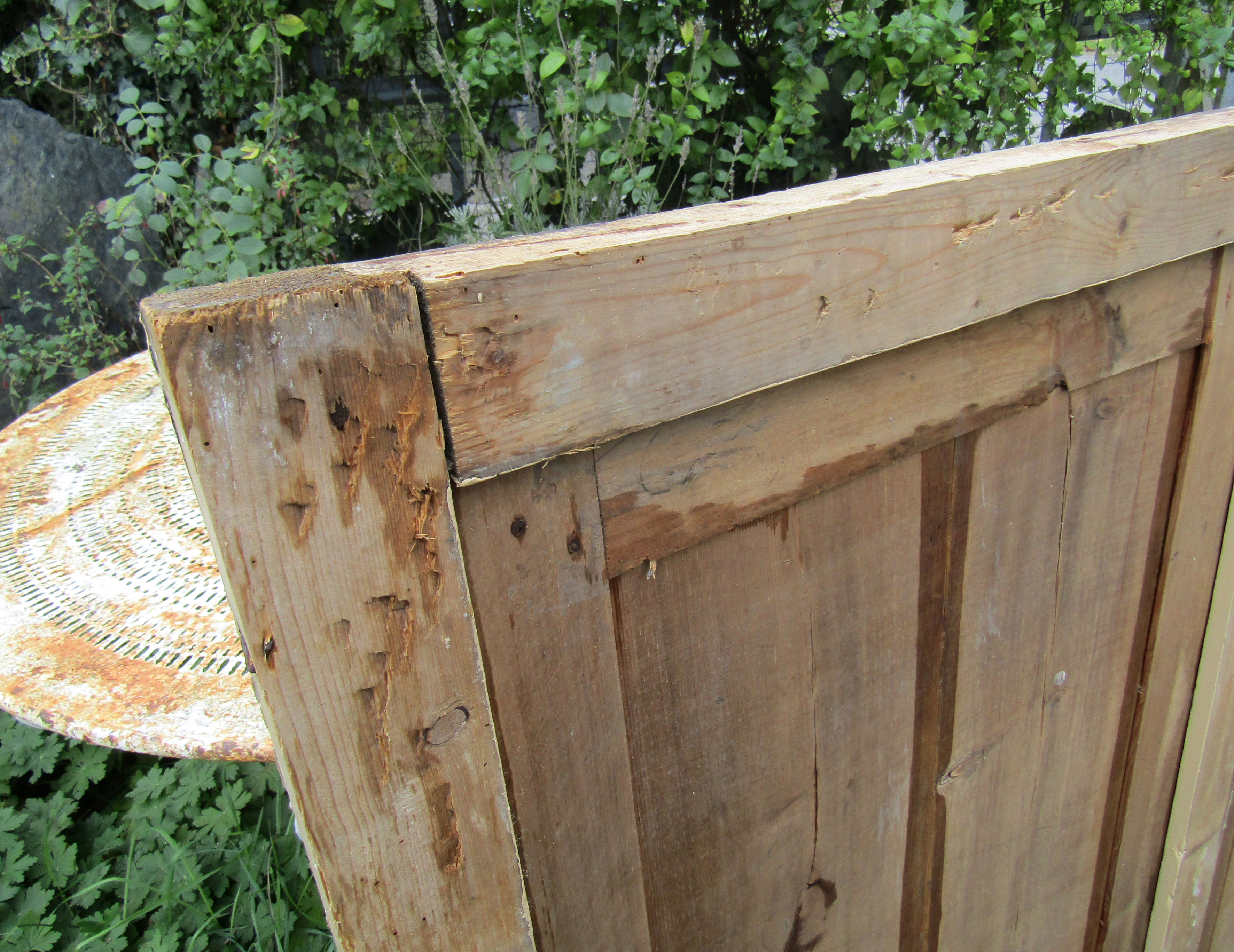 old façade of beige cupboards