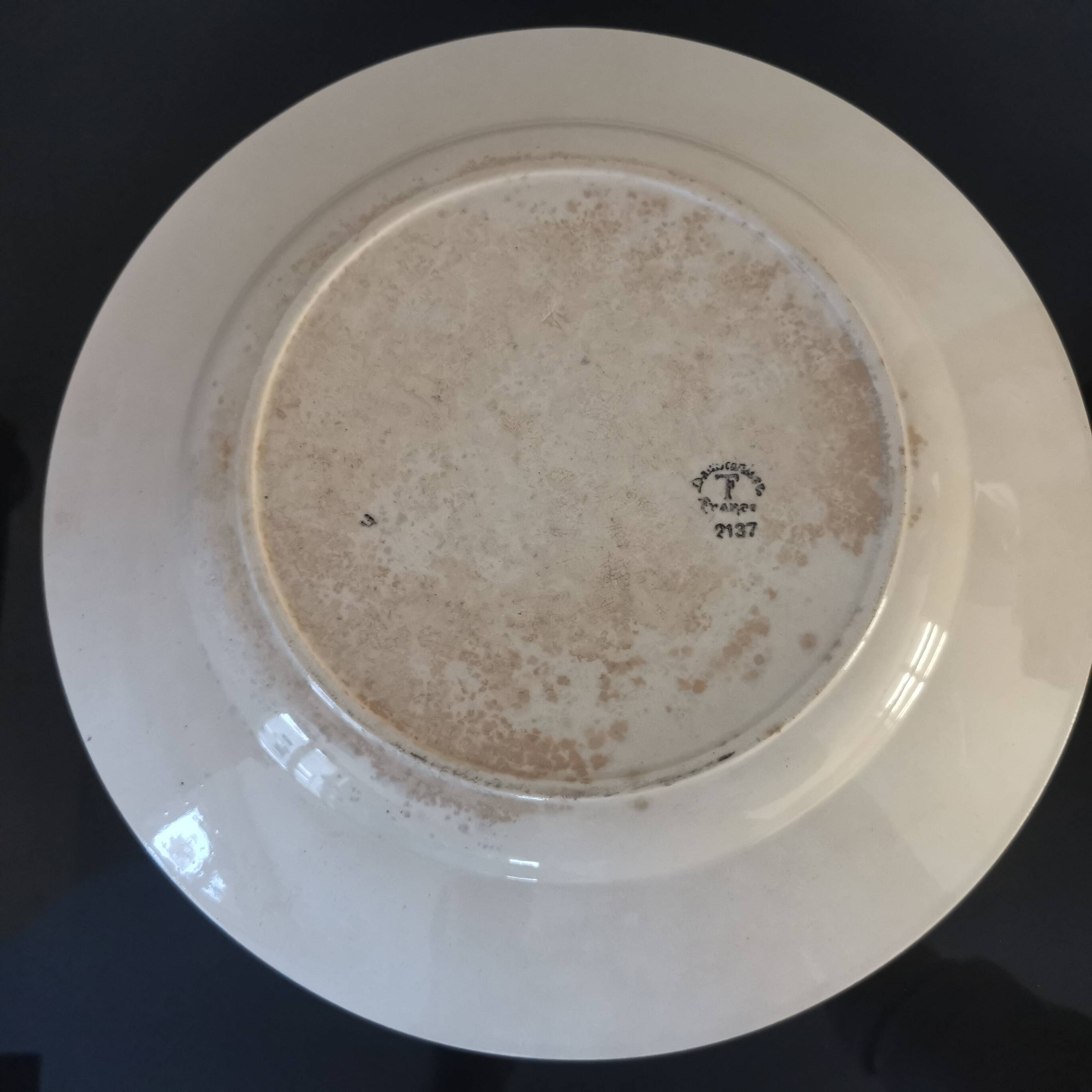 Old Round Serving Dish “Badonviller” black and orange