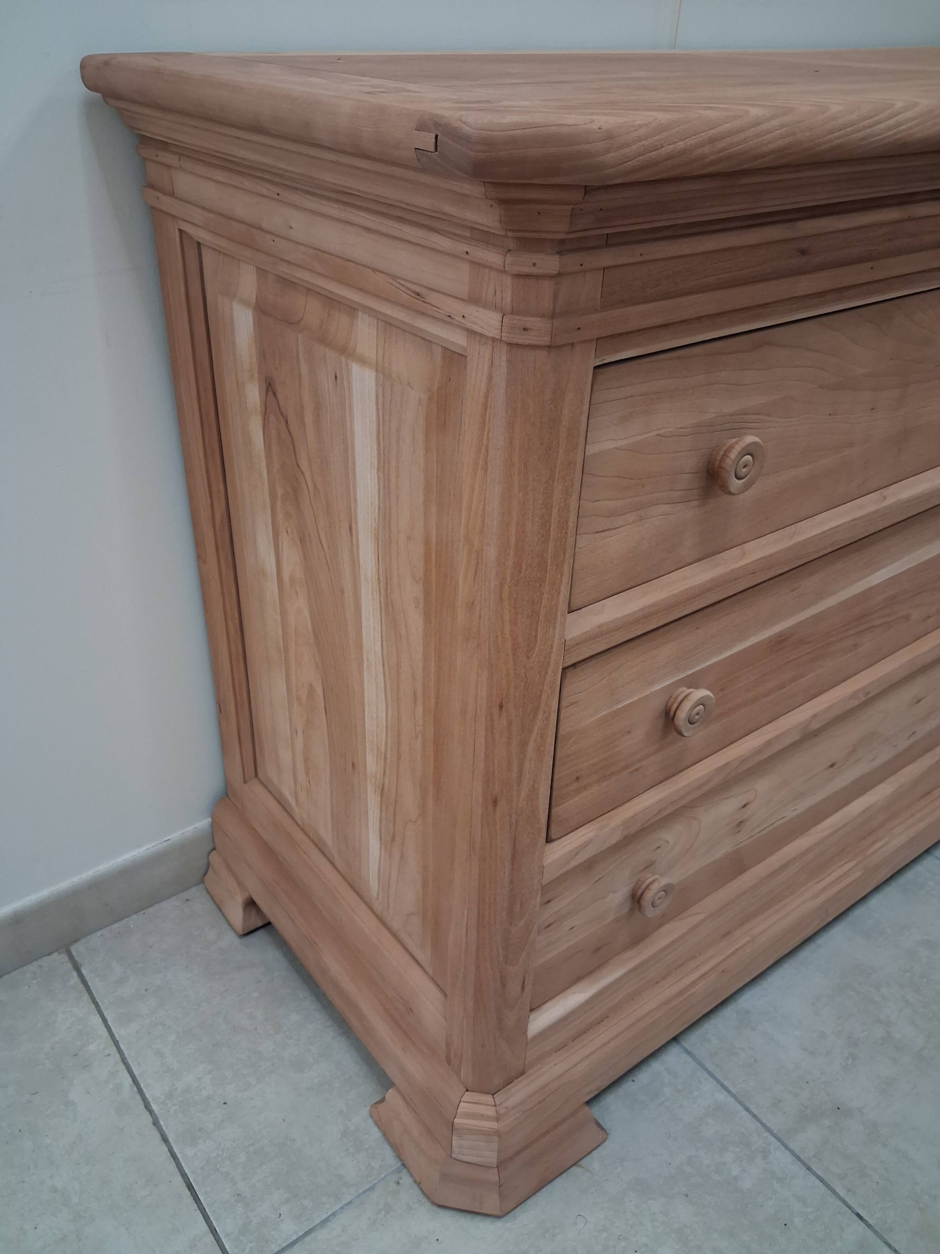Three-drawer beech chest of drawers