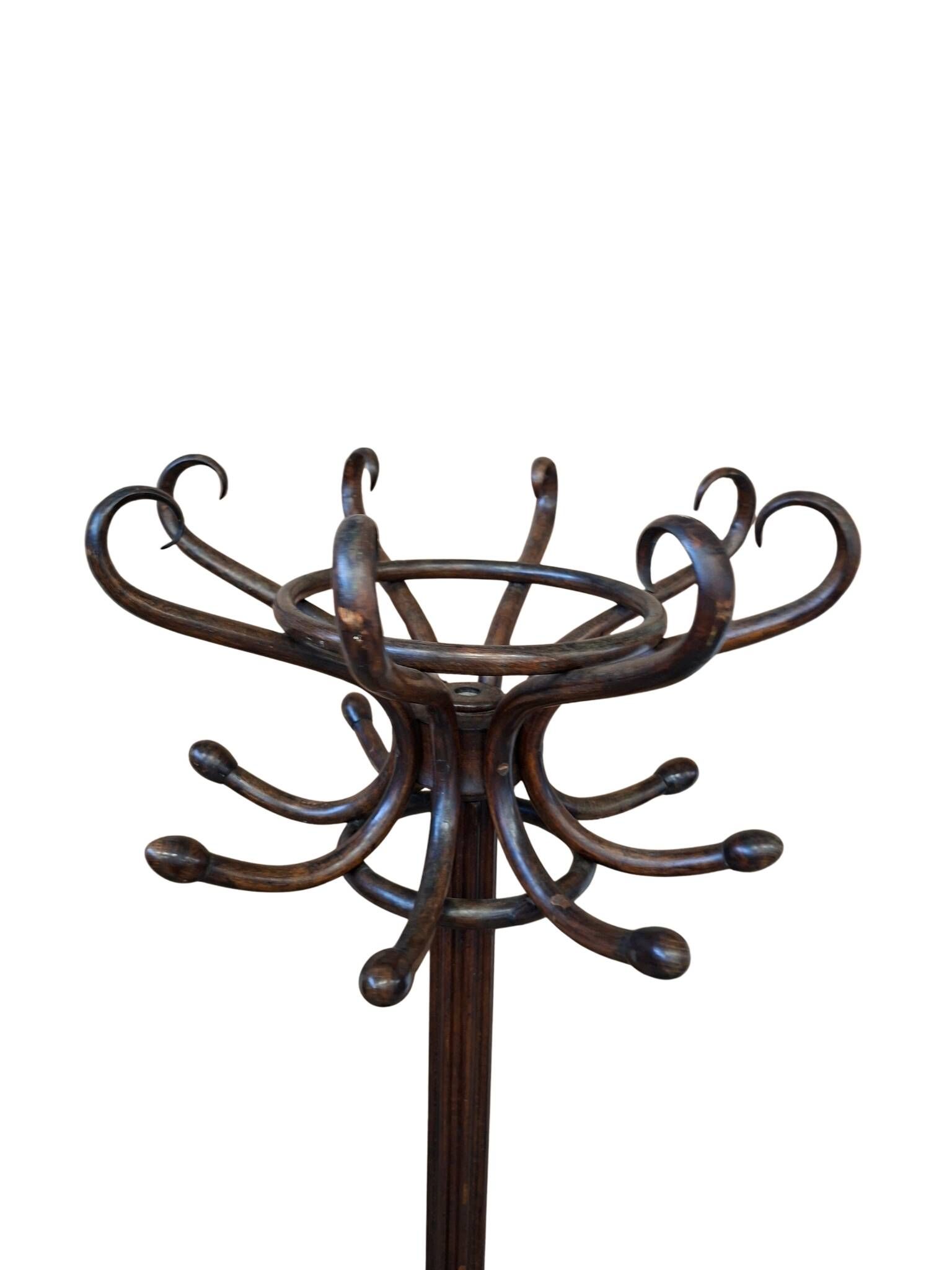 Elegante Appendiabiti a Colonna Stile Thonet