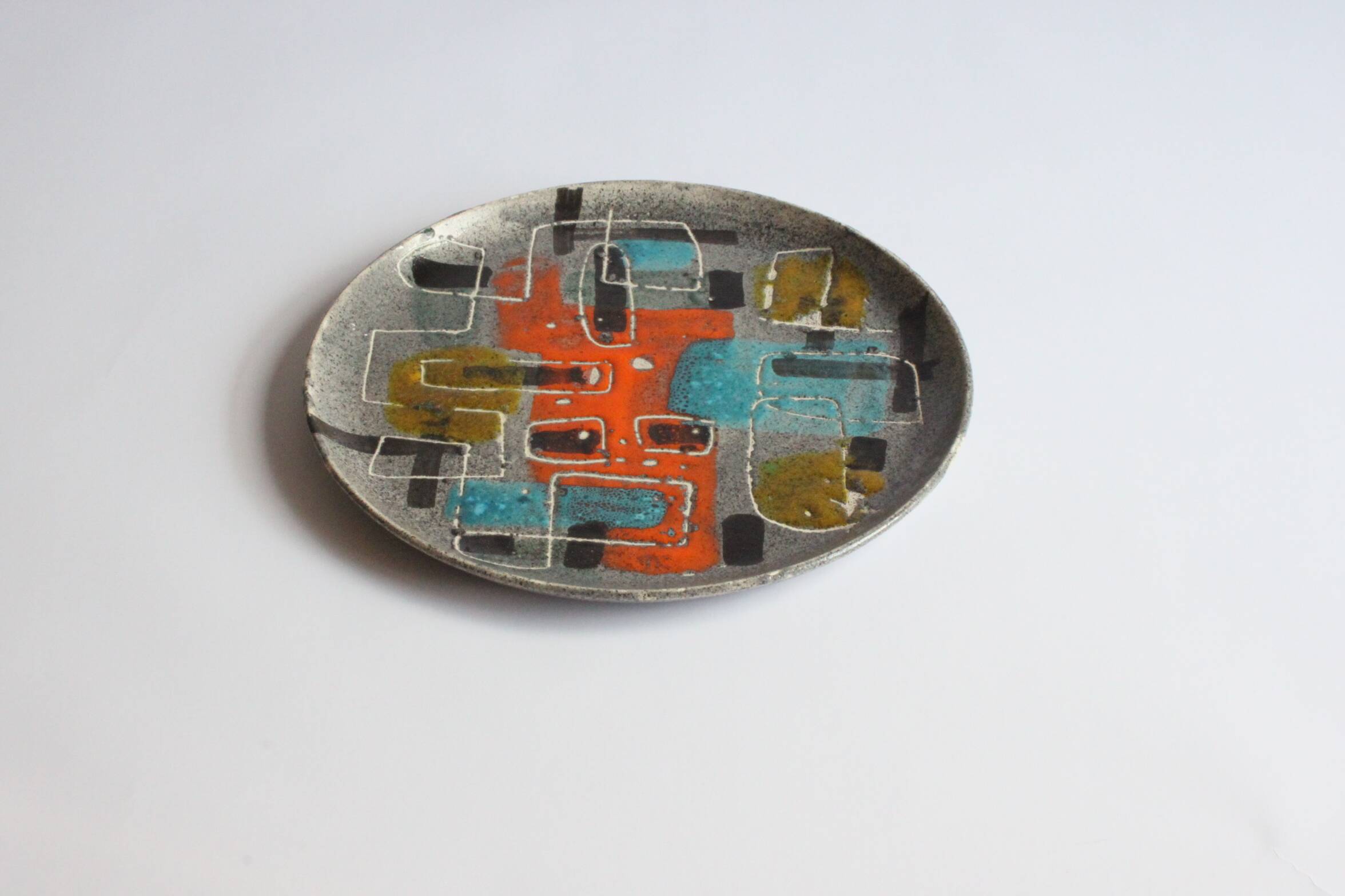 Assiette géométrique abstraite par Gehel Paris, 1960
