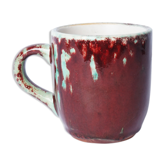 Red & green ceramic mug