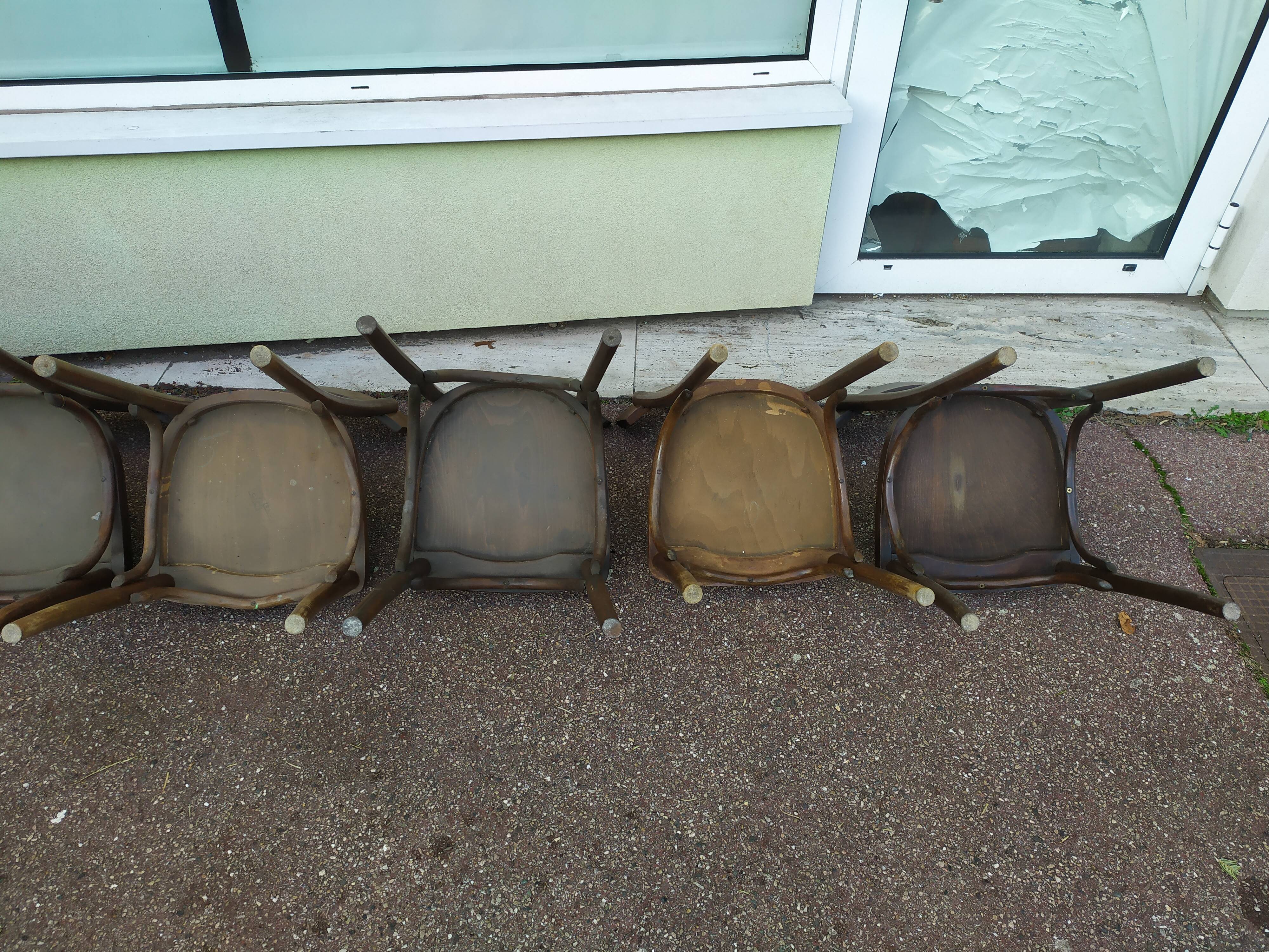 Set of 8 wooden bistrot bar chairs - vintage