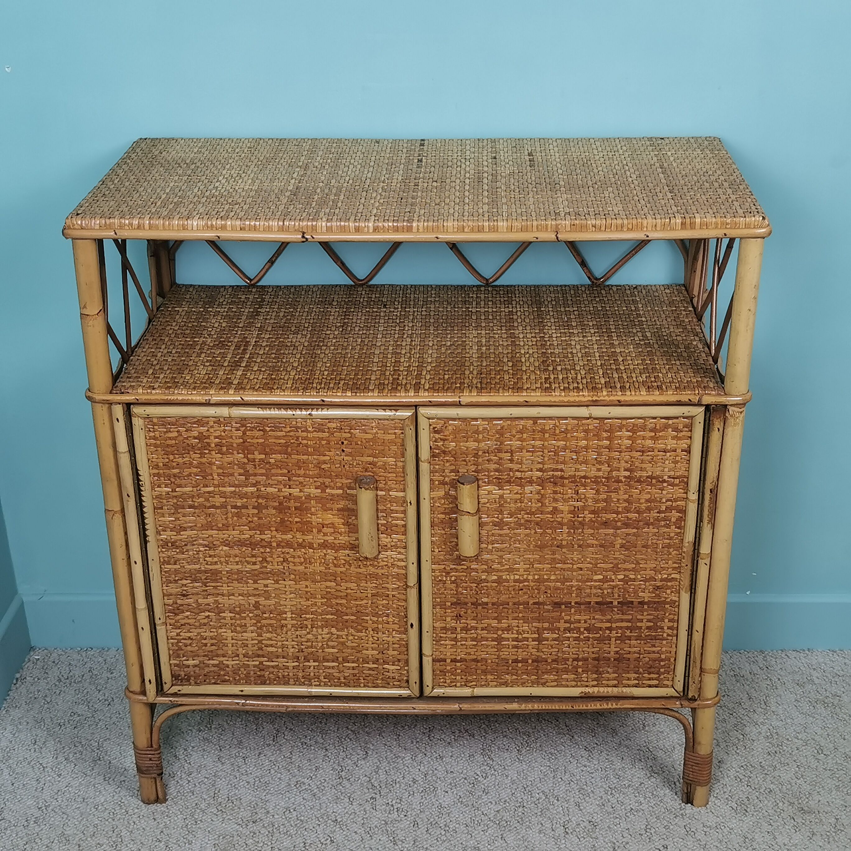 Rattan Buffet