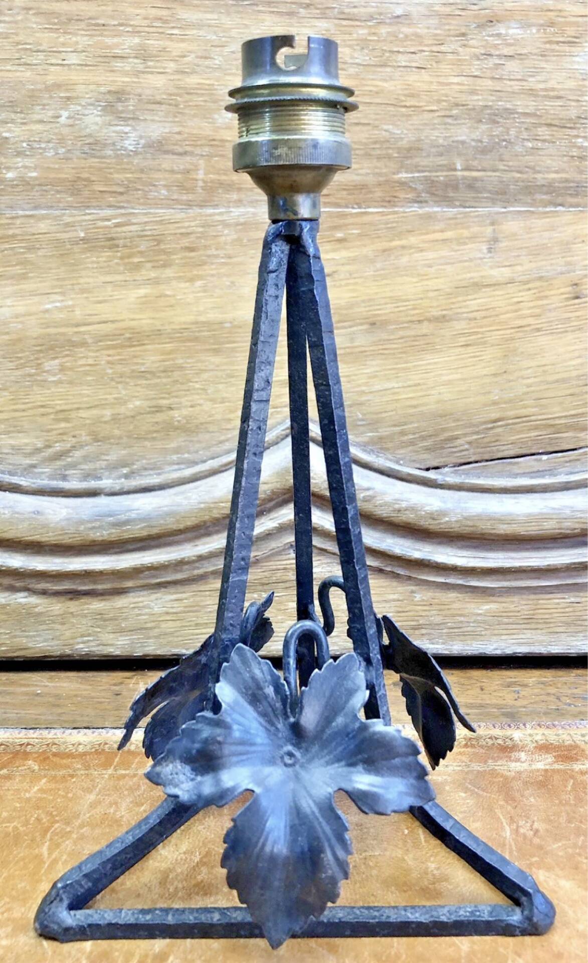 Old small Art Deco lamp 1930 golden basin Ezan one