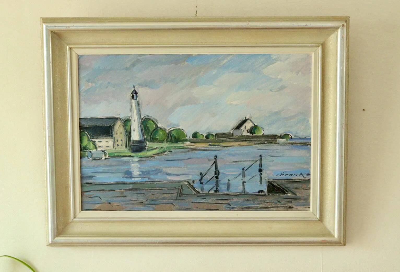 Lighthouse by the water – Ivar Franke