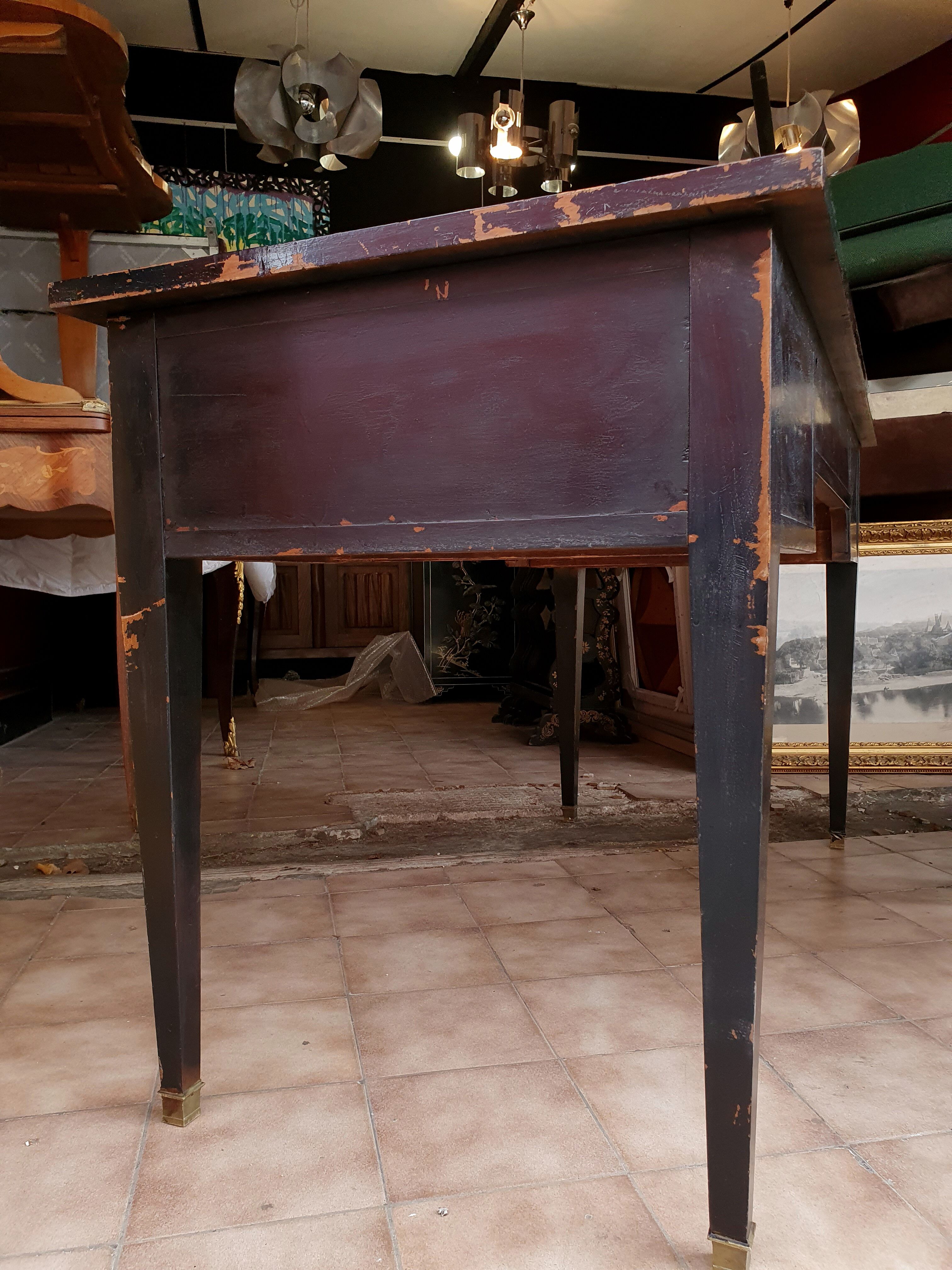 Bureau style Louis XVI - patiné noir - 19ème