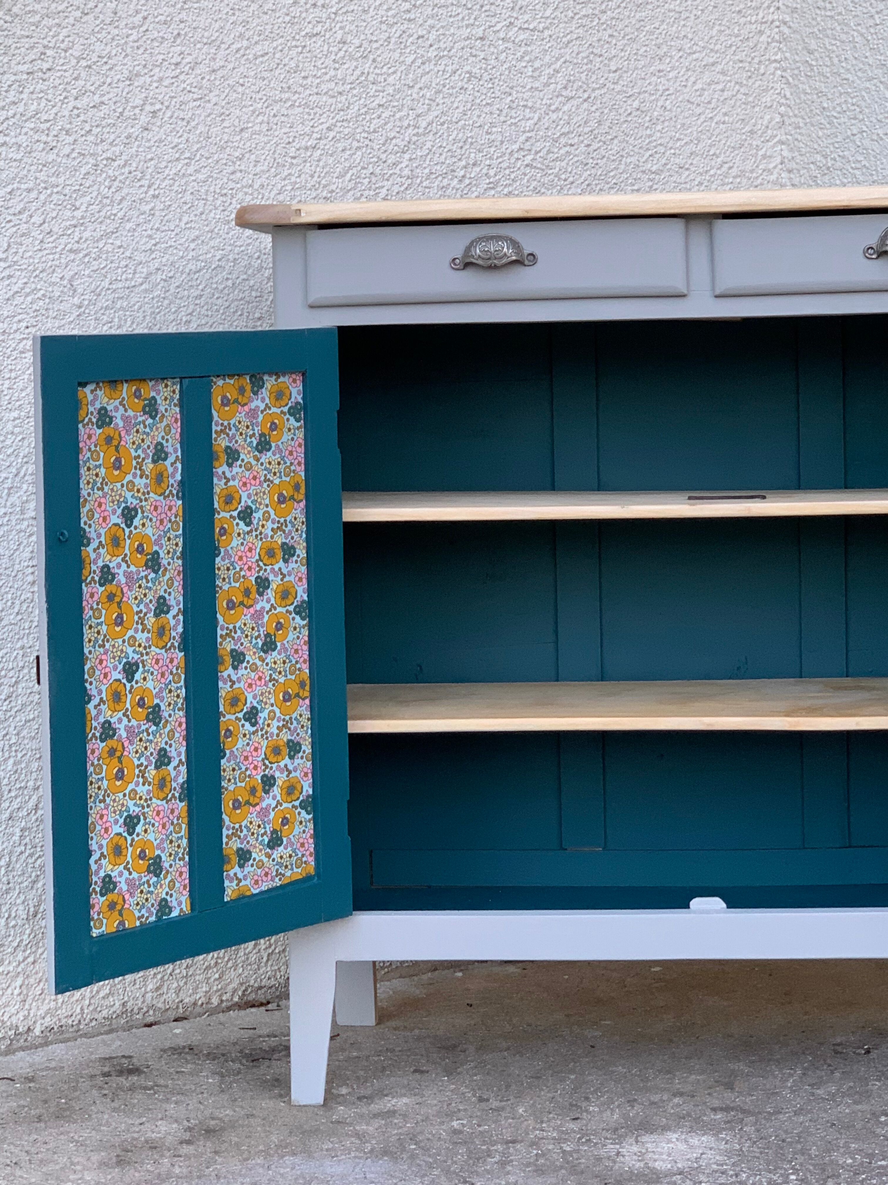 Vintage Parisian buffet 100x100