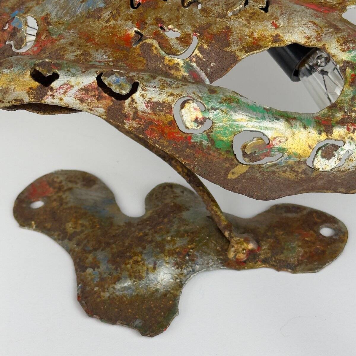 Brutalist metal octopus wall lamp by Salvino Marsura, Italy, 1980s.